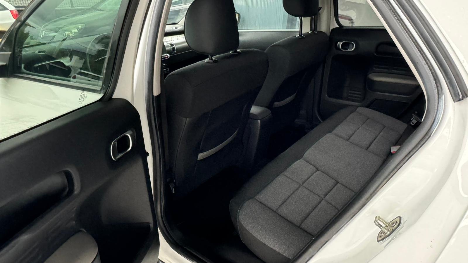 
								Citroën C4 Cactus 1.5 BlueHDi 120cv full									