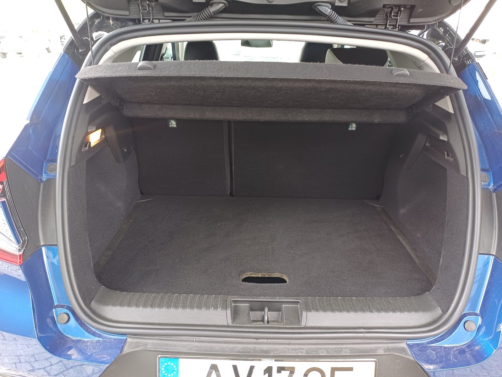 
								Renault Captur 1.0 TCE 90cv full									