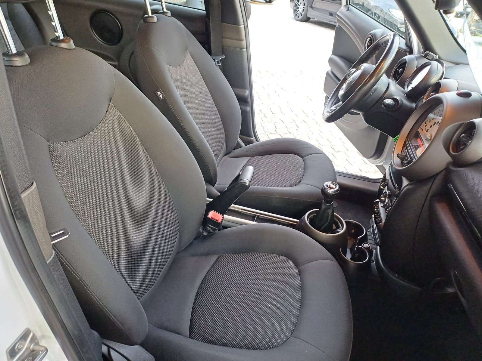 
								Mini One D Countryman 1.6D 90cv full									