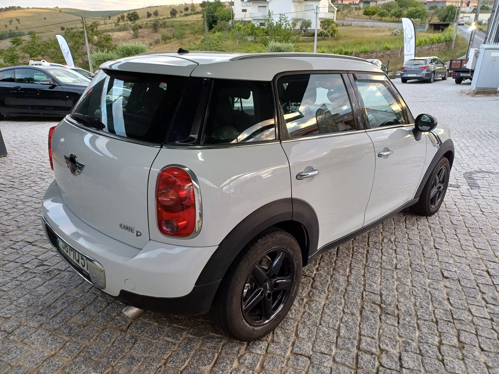 
								Mini One D Countryman 1.6D 90cv full									