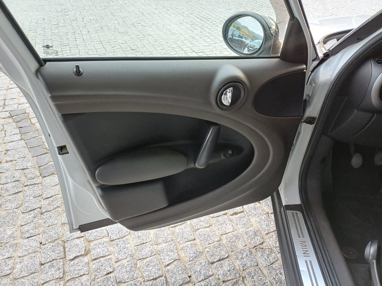 
								Mini One D Countryman 1.6D 90cv full									
