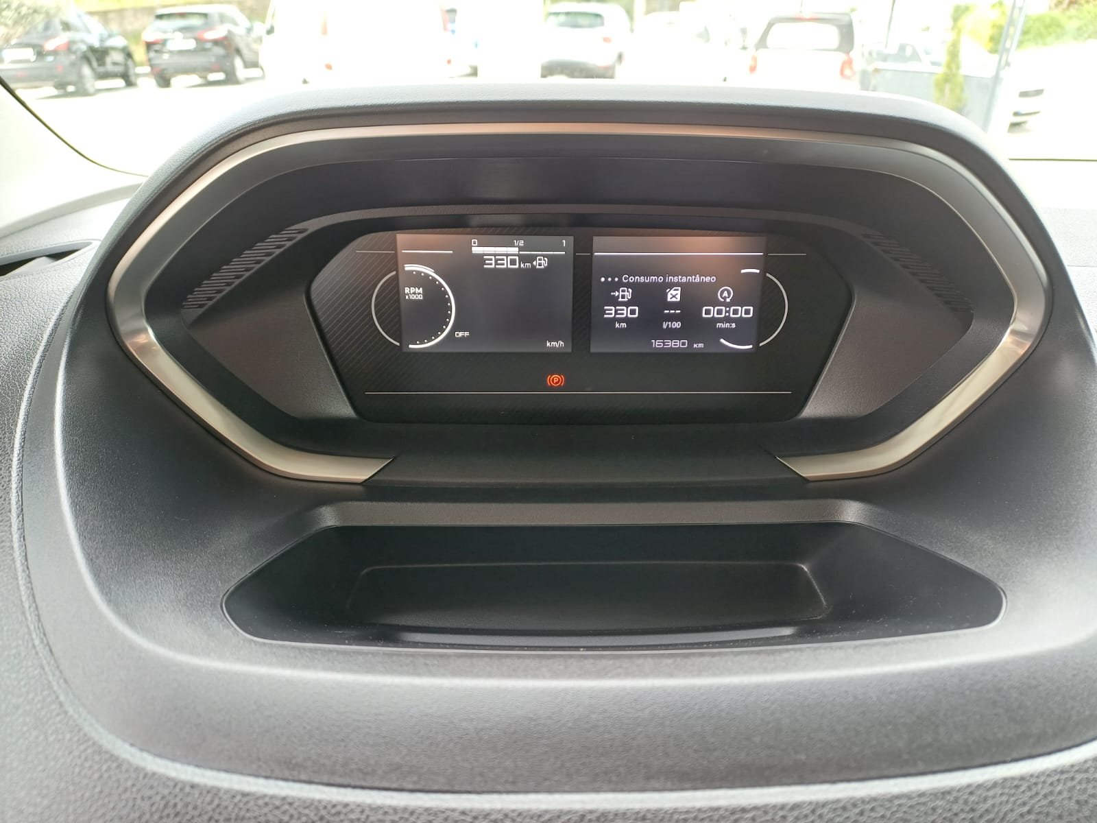 
								Peugeot Partner 1.5 blue hdi full									