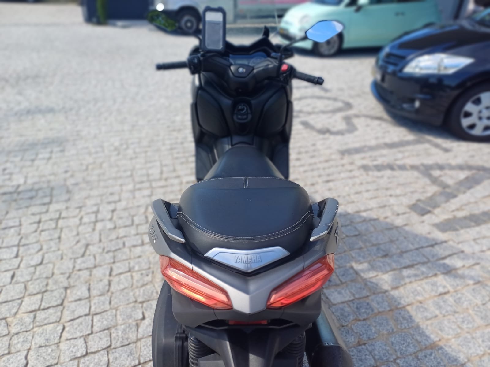 
								YAMAHA Xmax 300cc full									