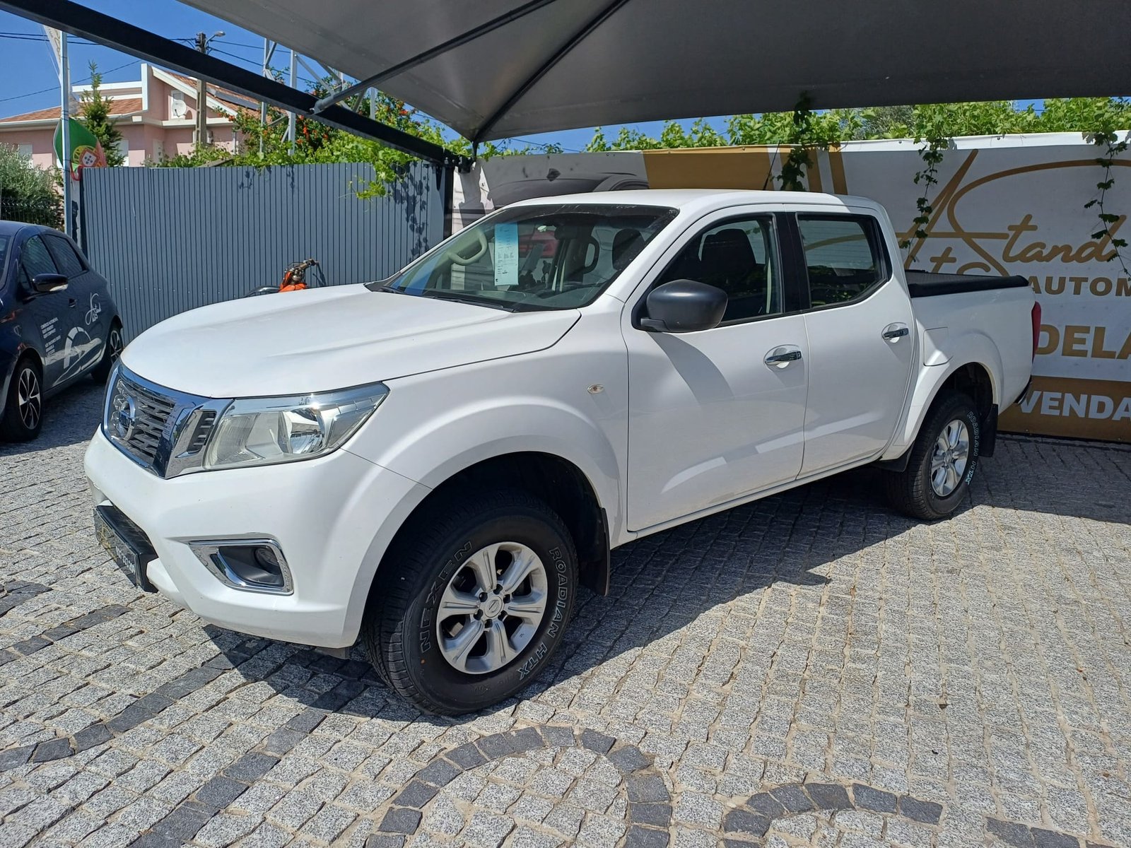 
								NISSAN NAVARA NP 300 2018 full									