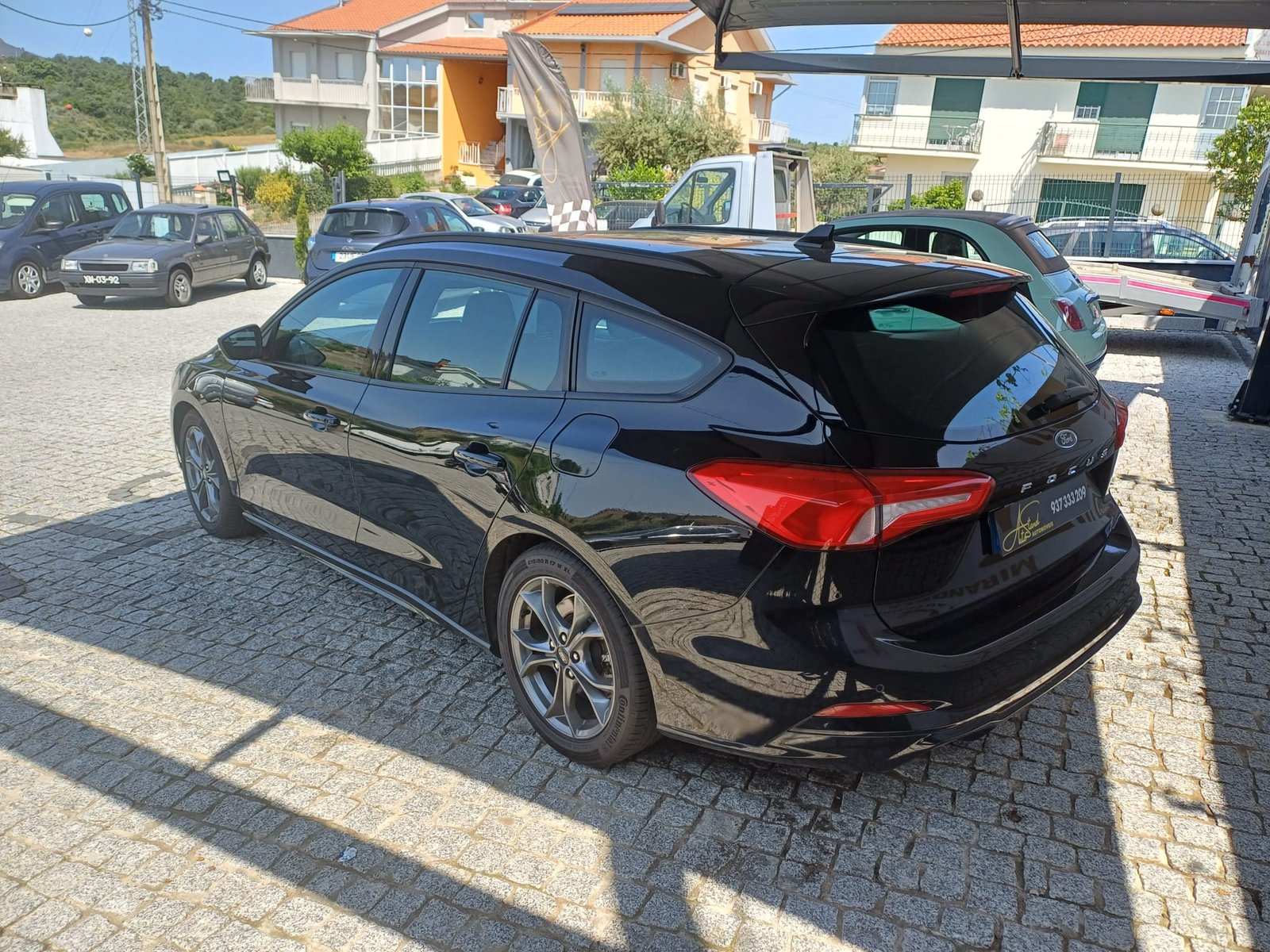 
								FORD FOCUS 1.5 TDCI 120CV STLINE full									