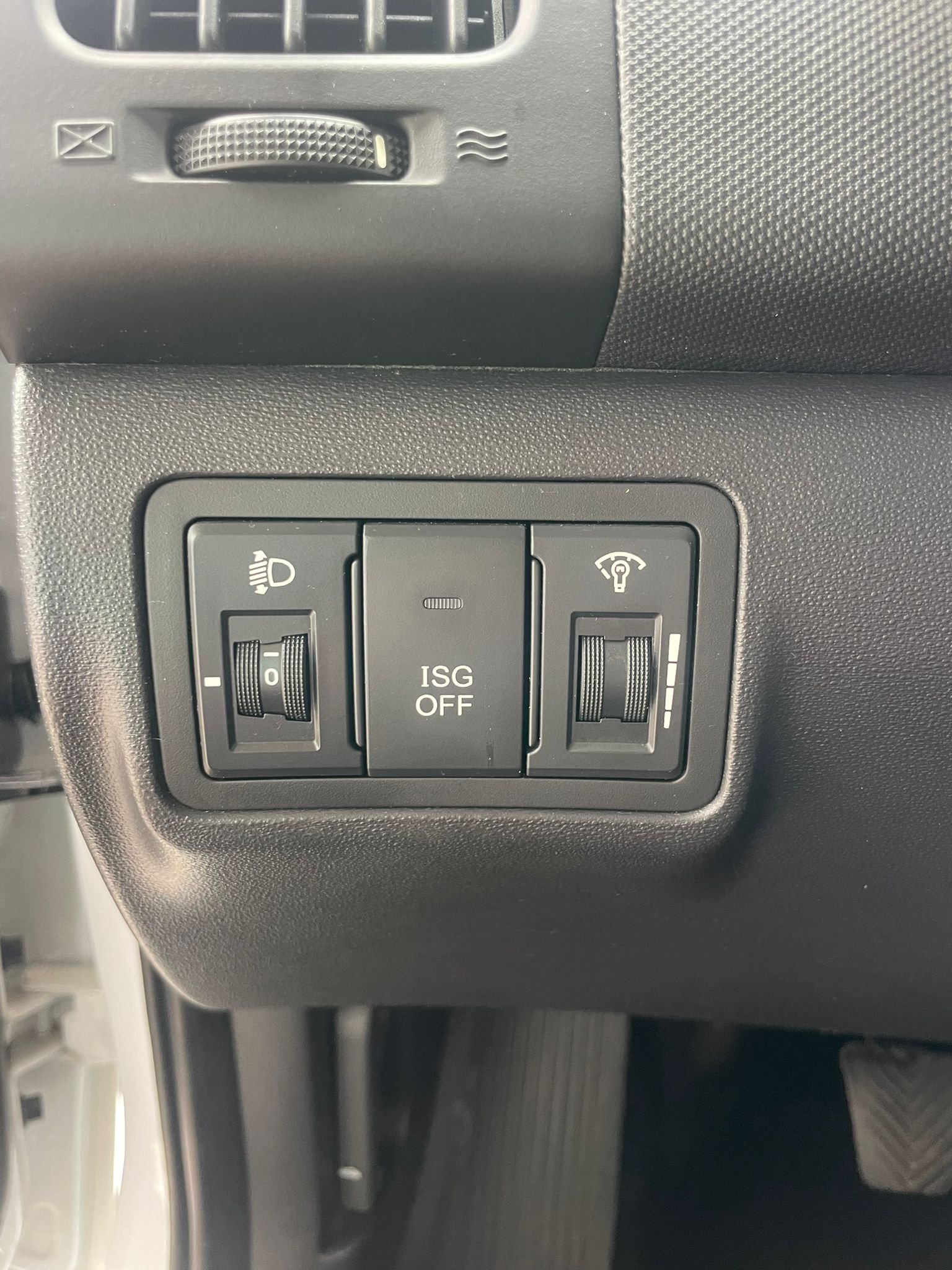 
								Hyundai i30 completo									