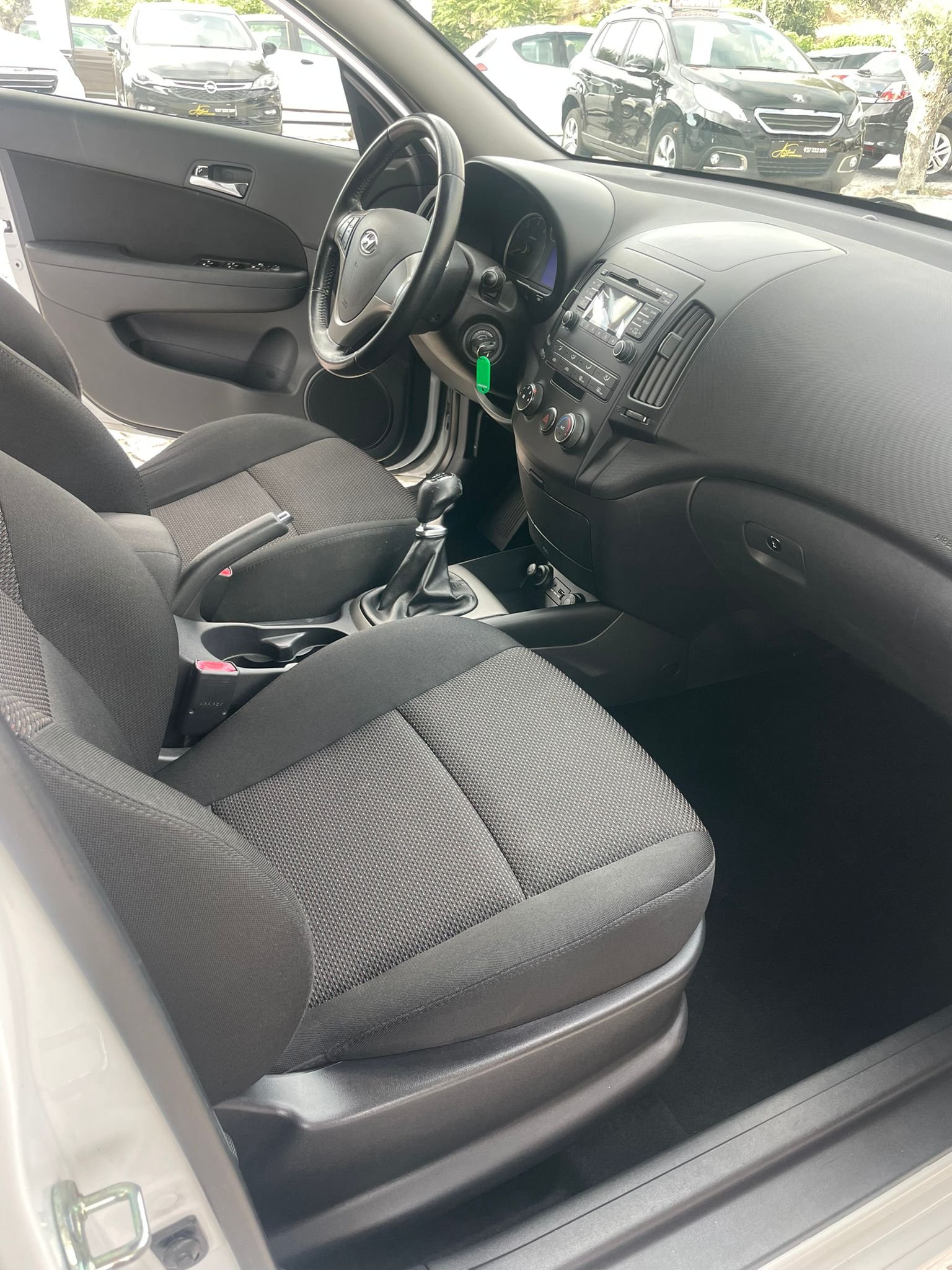 
								Hyundai i30 completo									