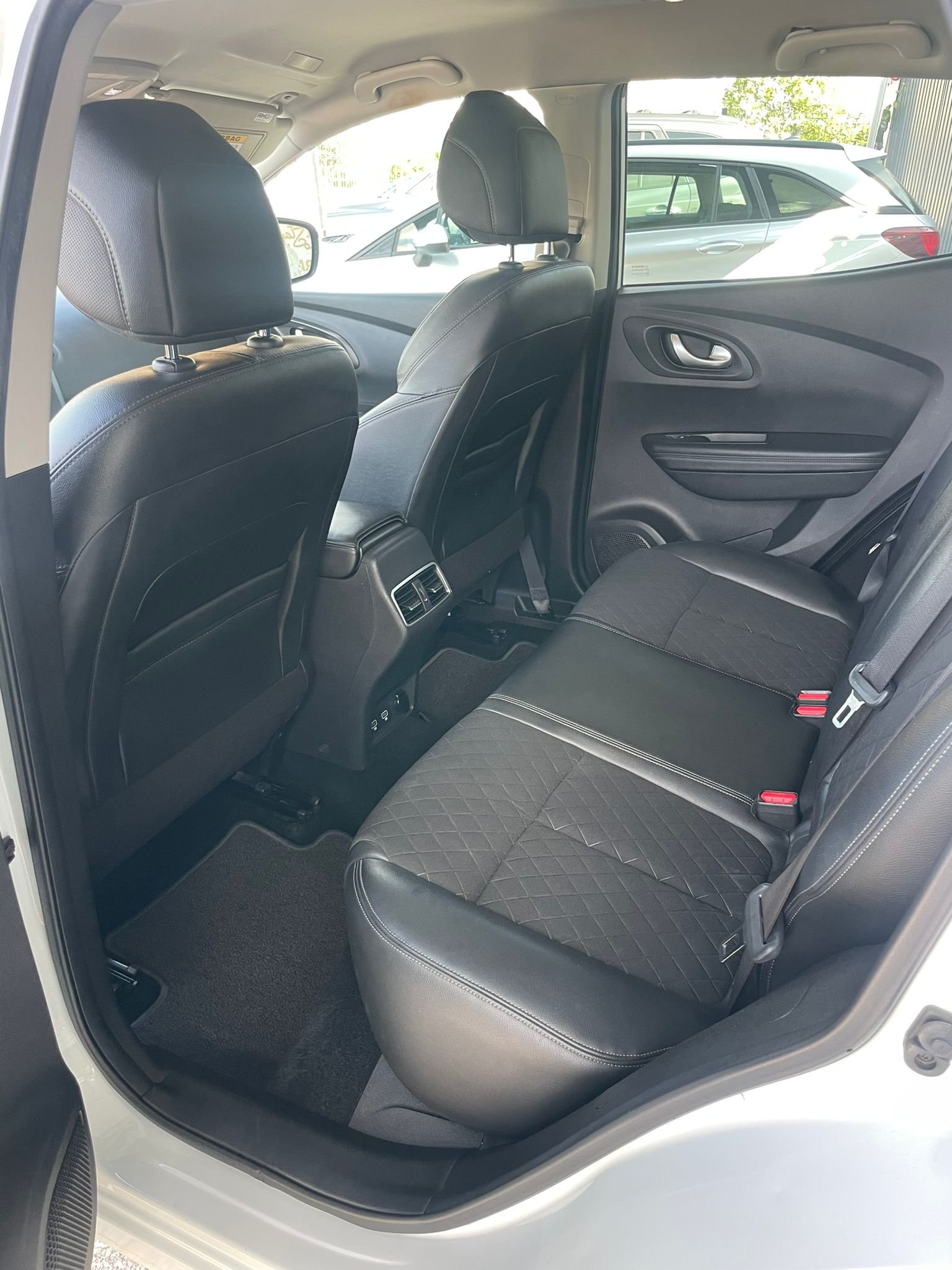 
								Renault Kadjar full									