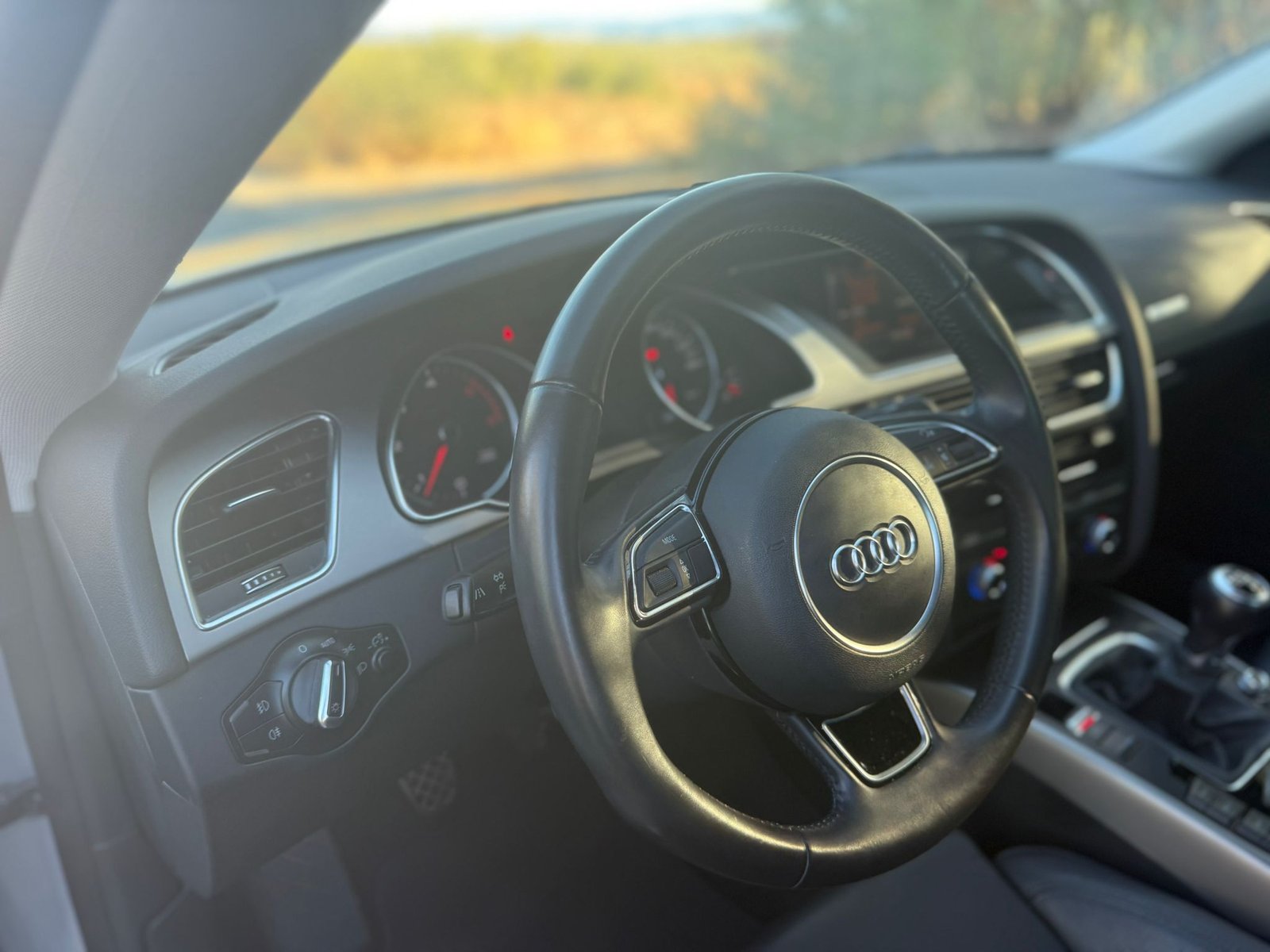 
								AUDI A5 SPORTBACK completo									