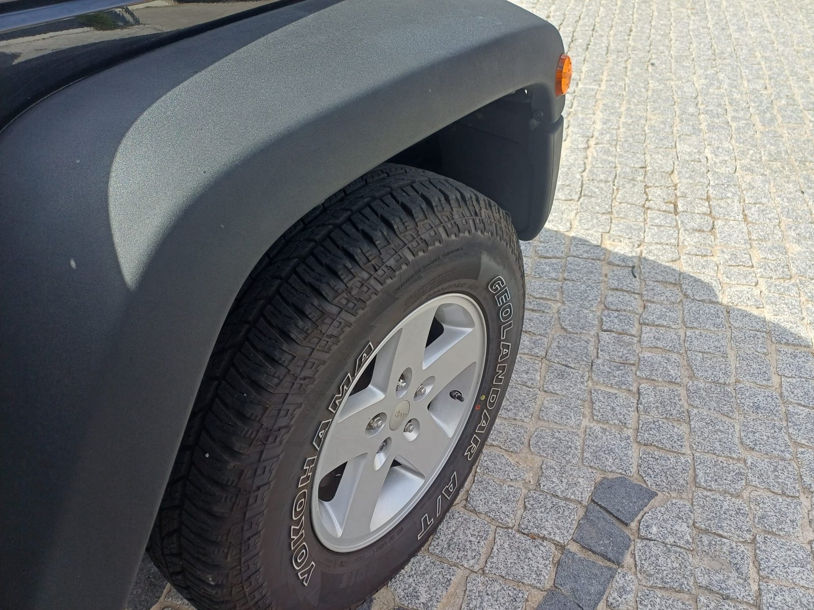 
								JEEP WRANGLER 2.8 CRD 177CV full									