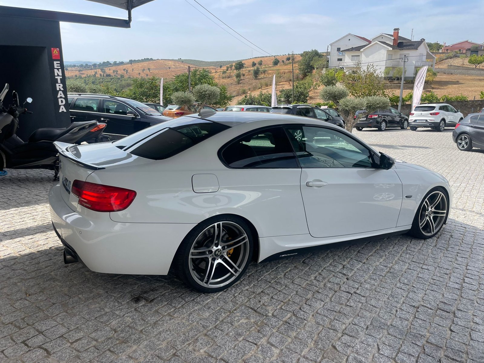 
								BMW 335 D completo									