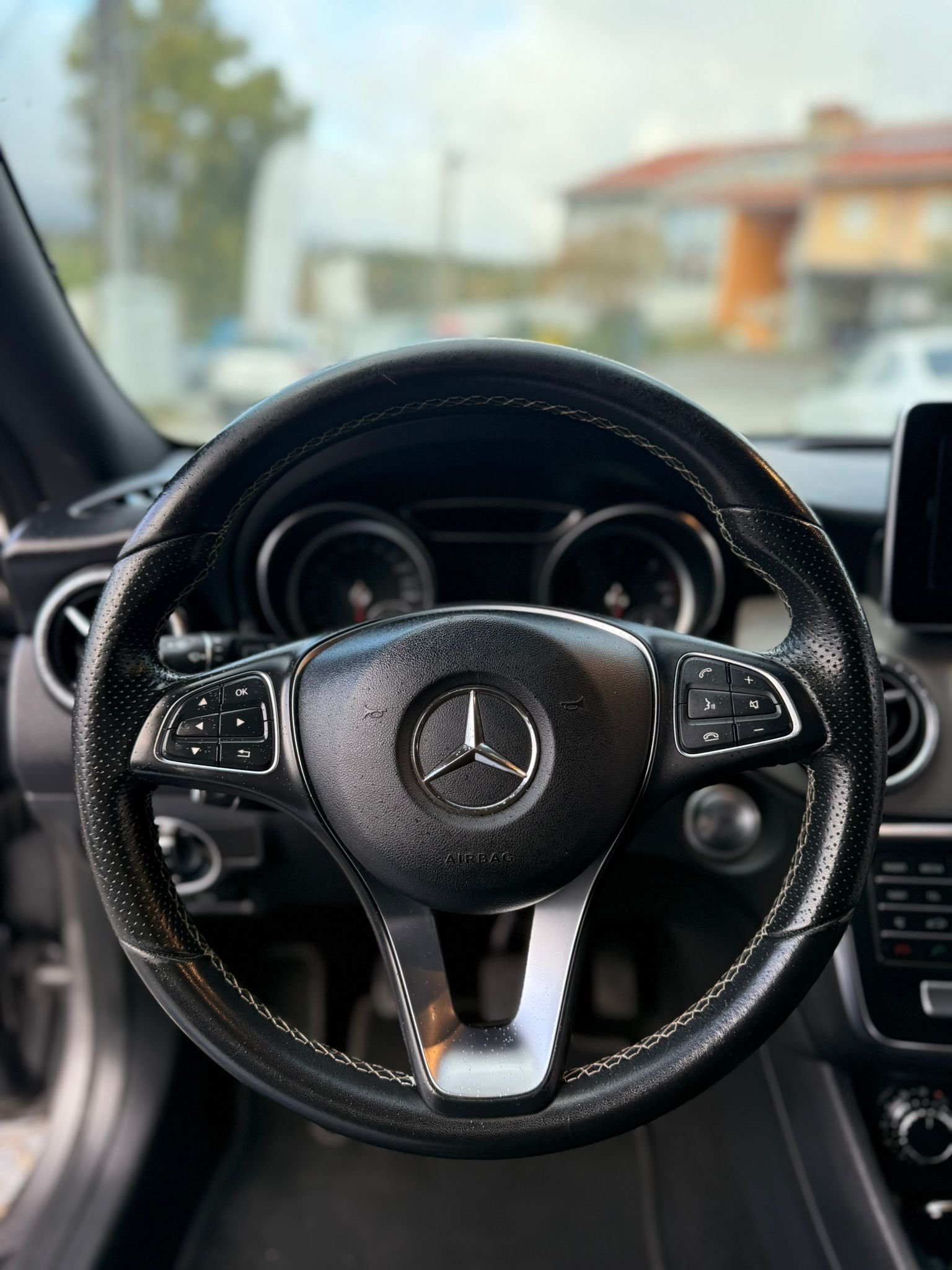 
								MERCEDES – BENZ CLA SHOOTING 180 2018 completo									