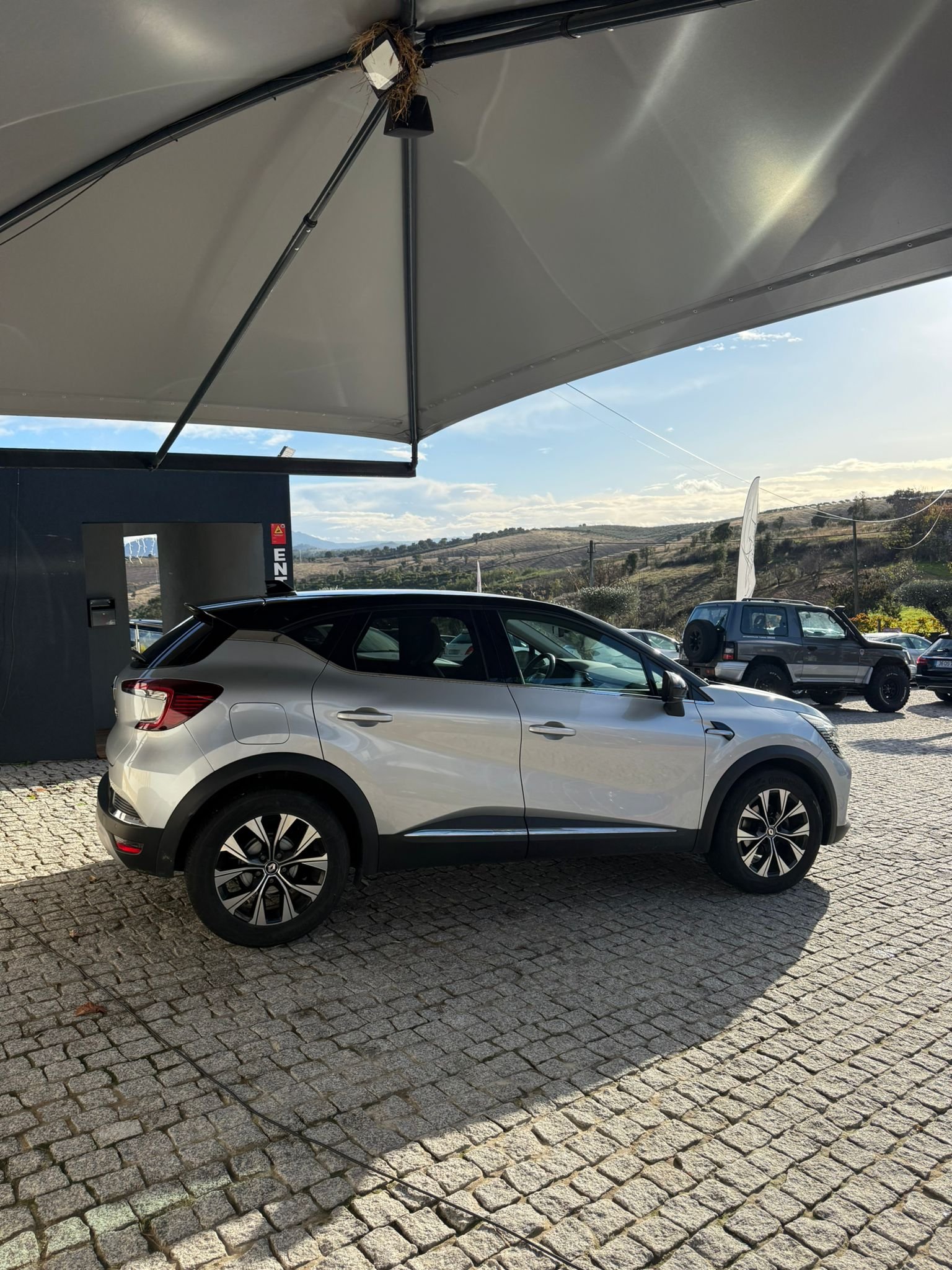 
								RENAULT CAPTUR 1.0 TCE 2023 completo									