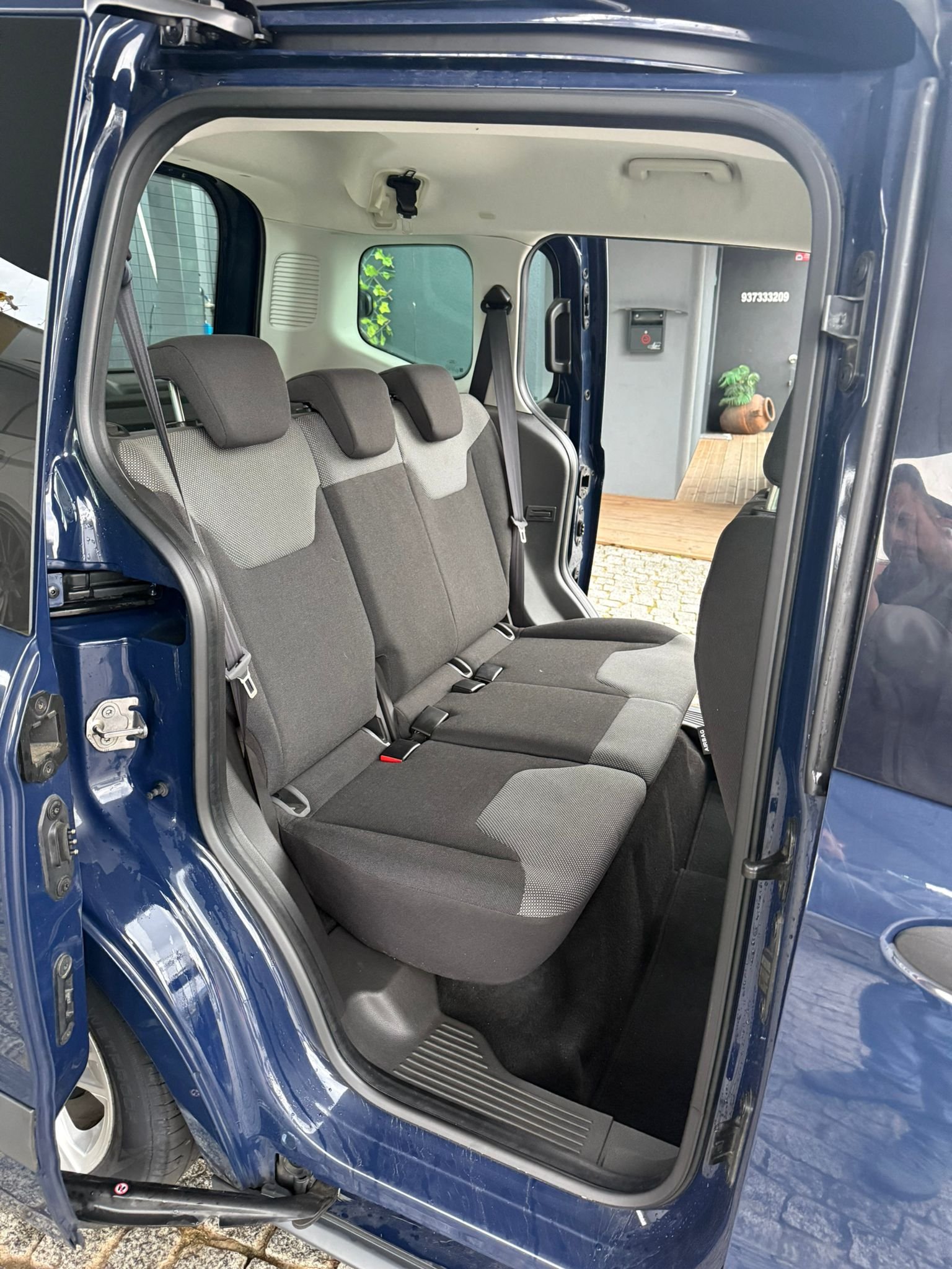 
								FORD TOURNEO COURIER 2015 completo									