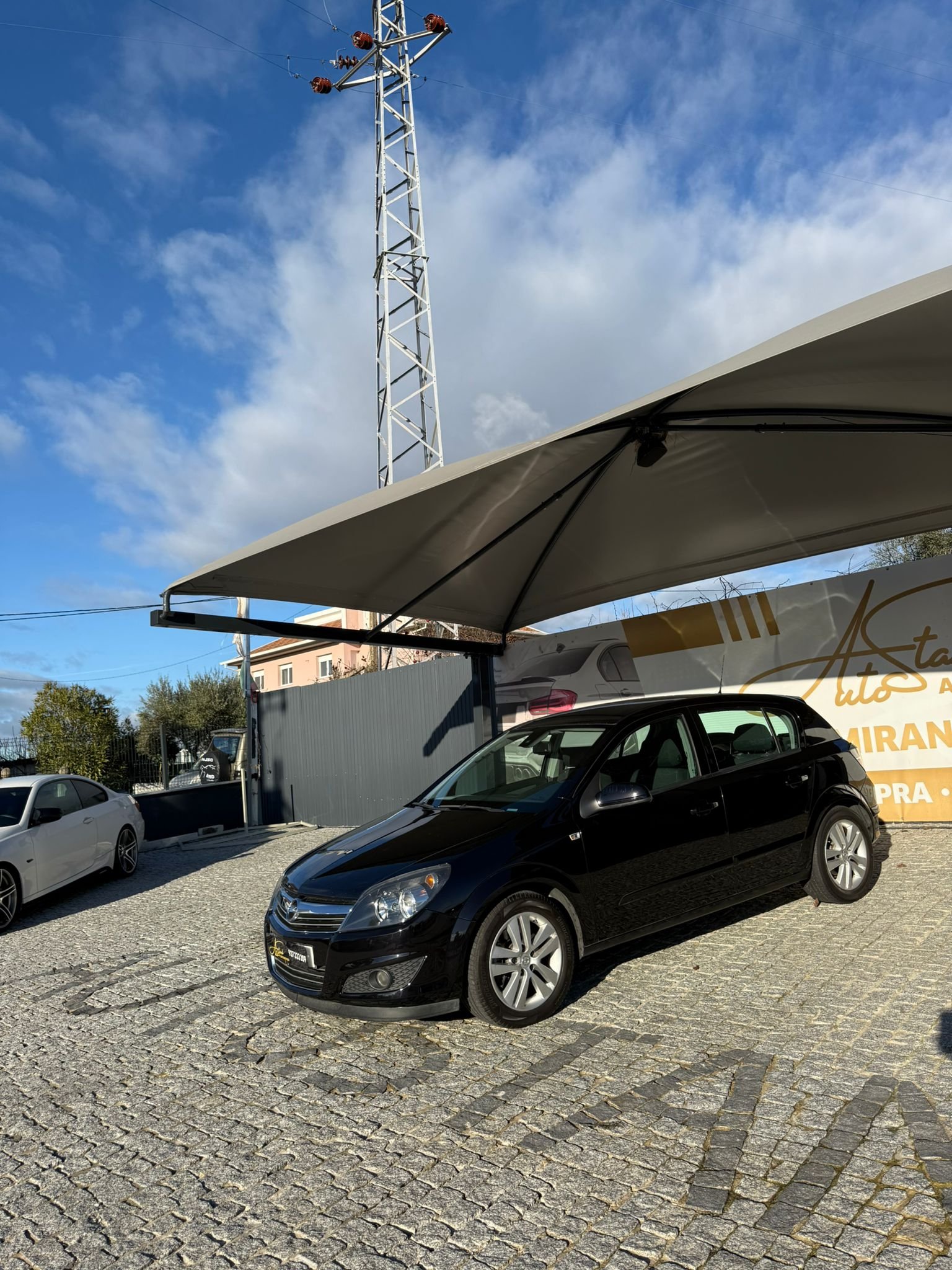 
								TOYOTA COROLLA 2014 full									