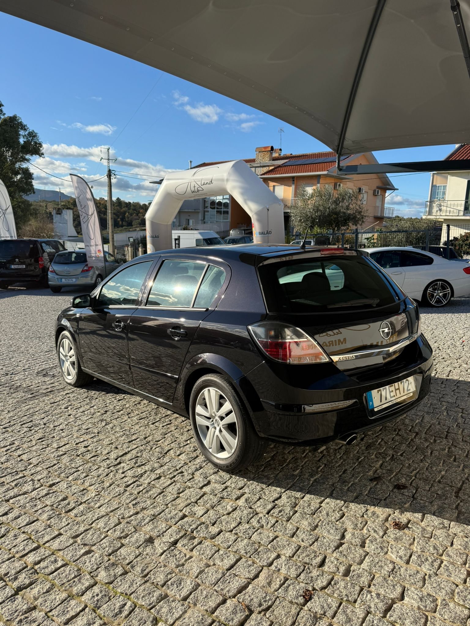 
								TOYOTA COROLLA 2014 full									