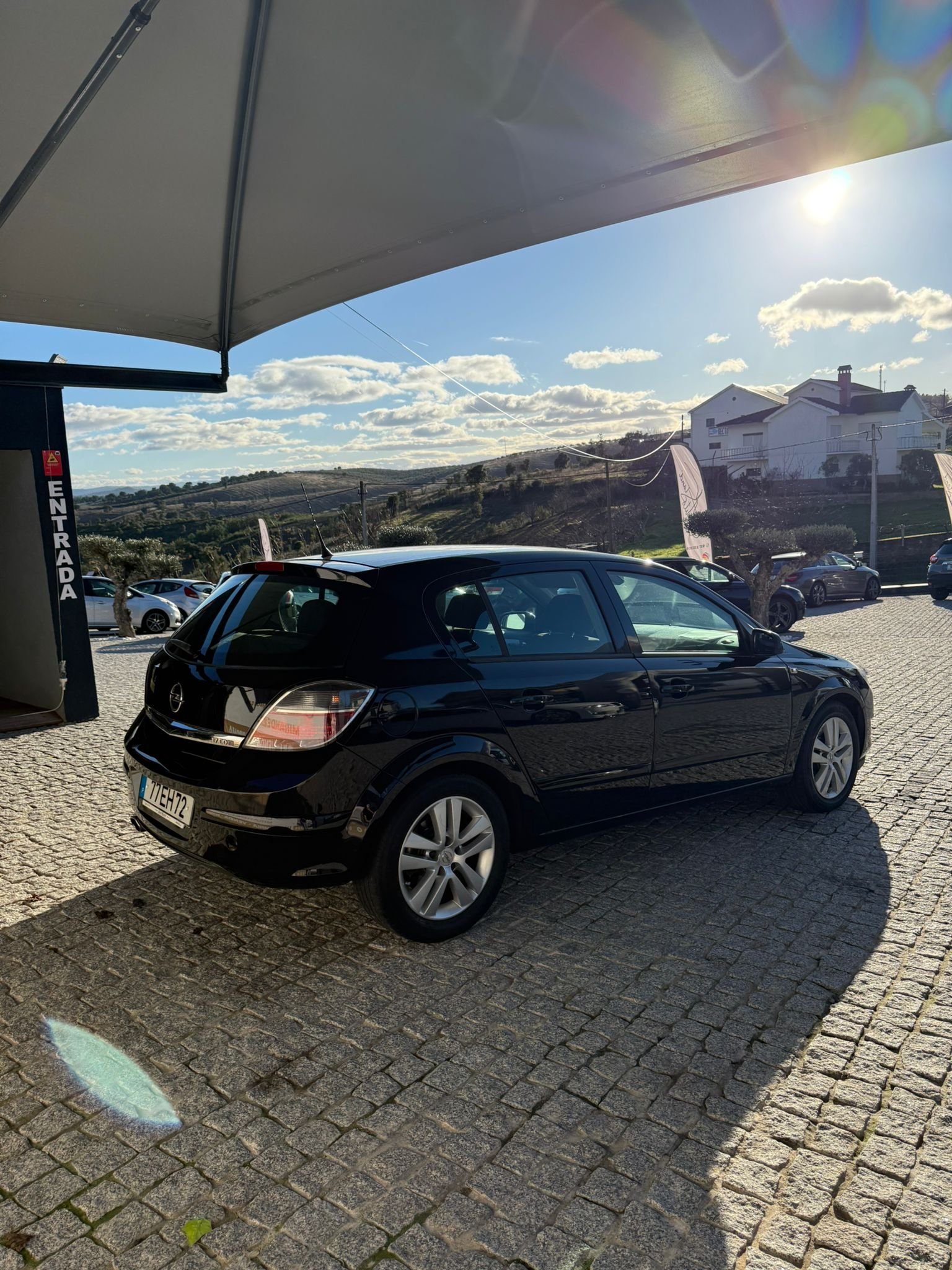 
								TOYOTA COROLLA 2014 full									