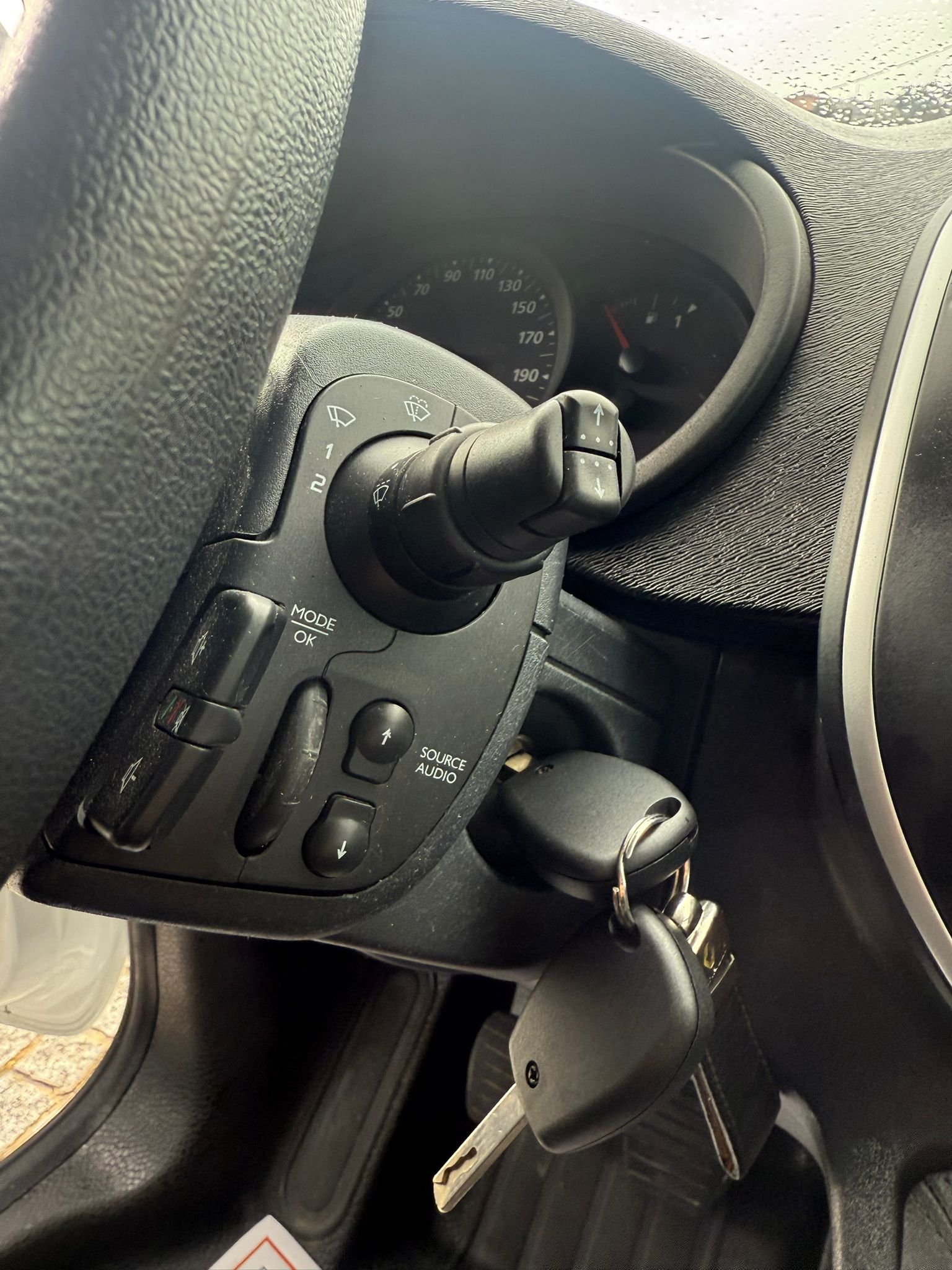 
								kangoo 2018 completo									