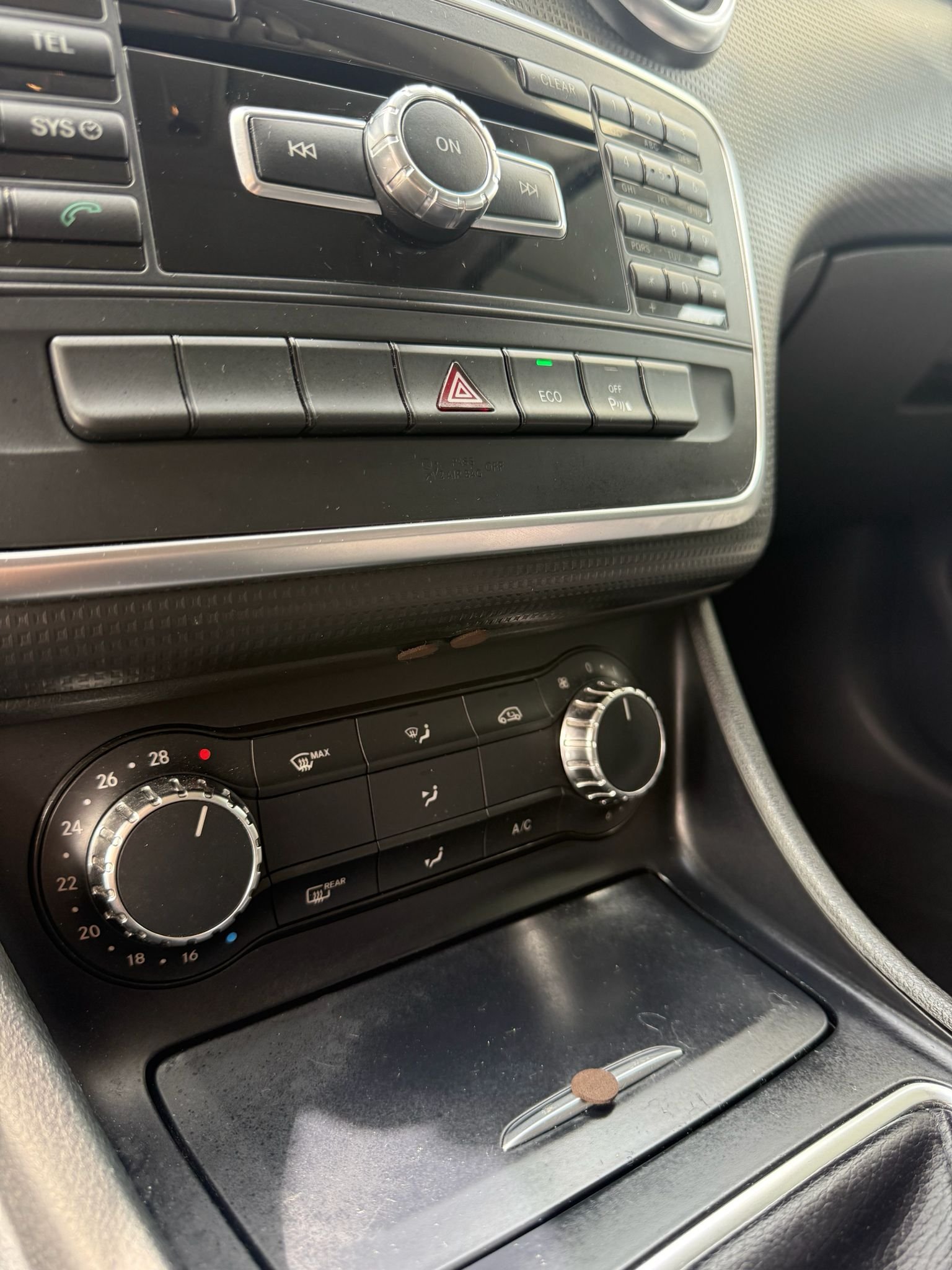 
								MERCEDES – BENZ A180 CDI 2014 completo									