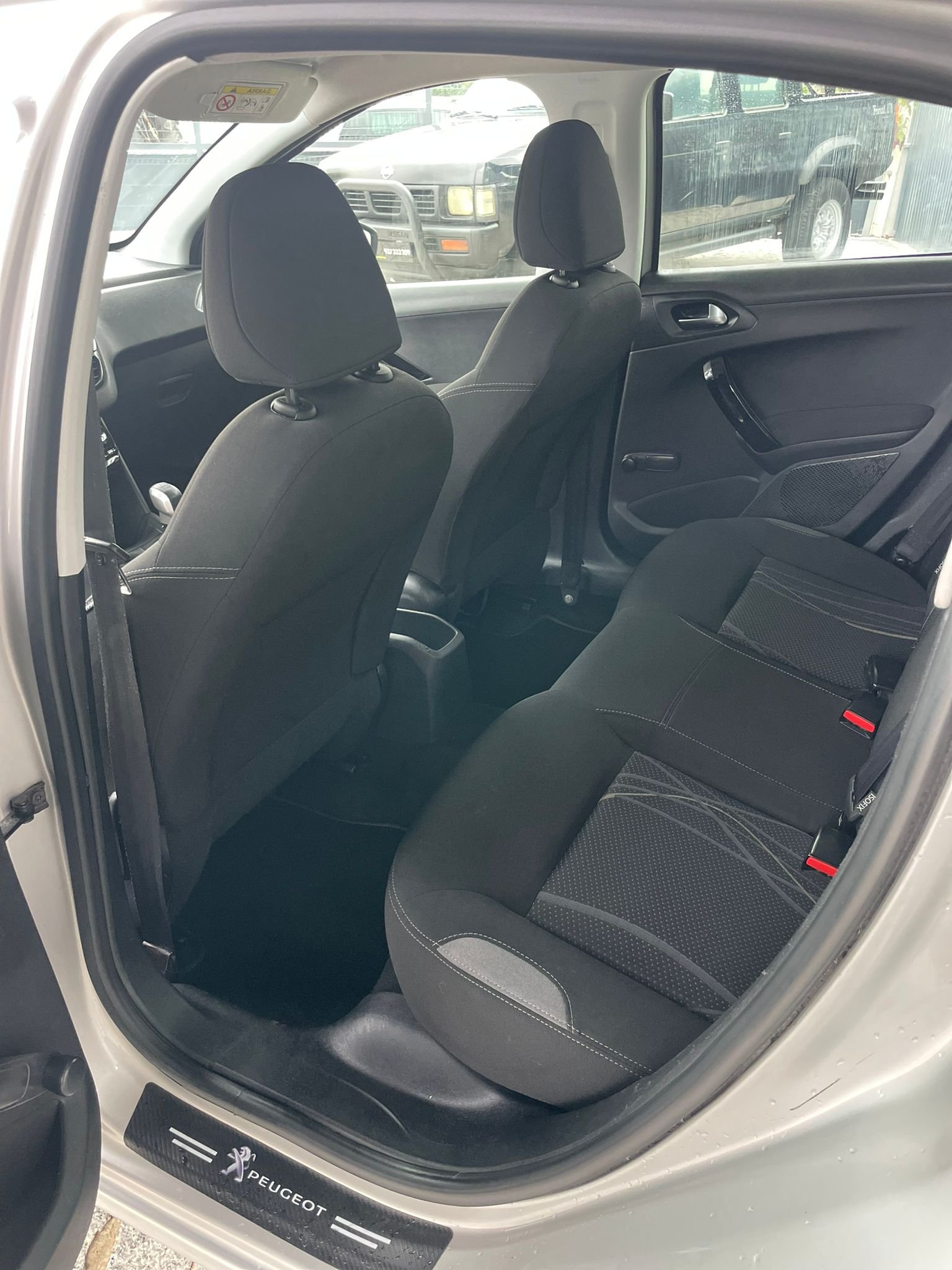 
								PEUGEOT 208 2014 completo									