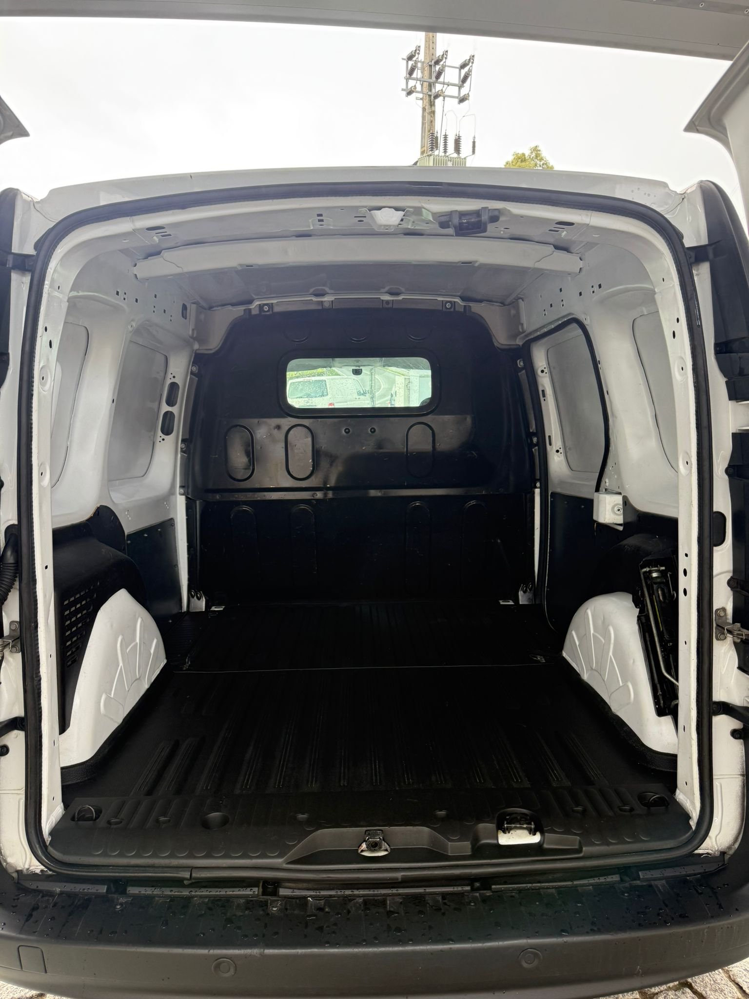 
								kangoo 2018 completo									