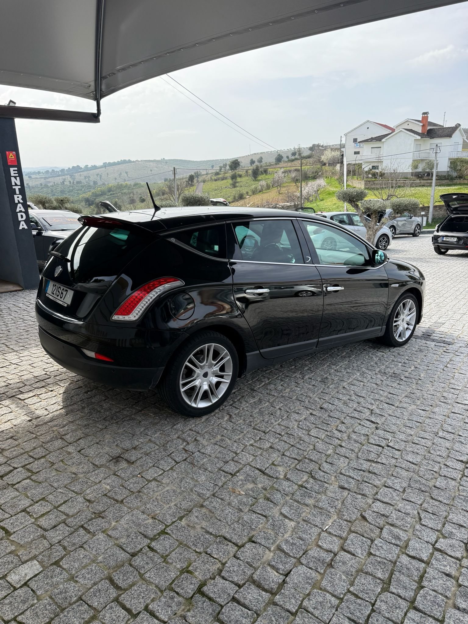 
								LANCIA DELTA 2010 completo									