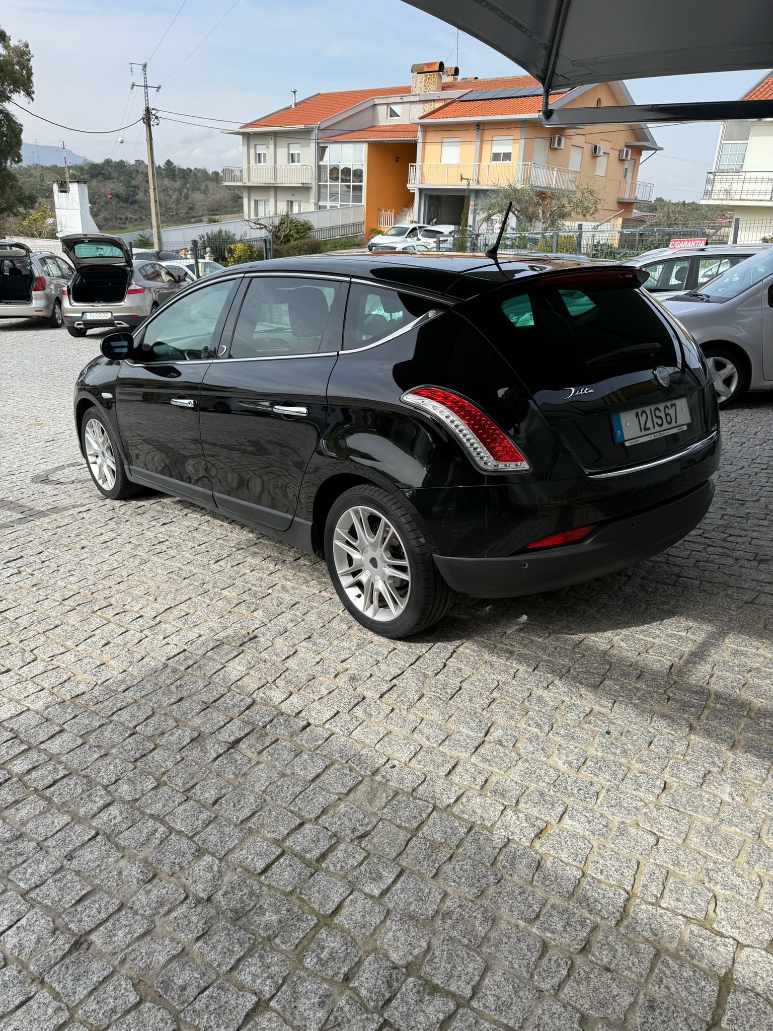 
								LANCIA DELTA 2010 completo									