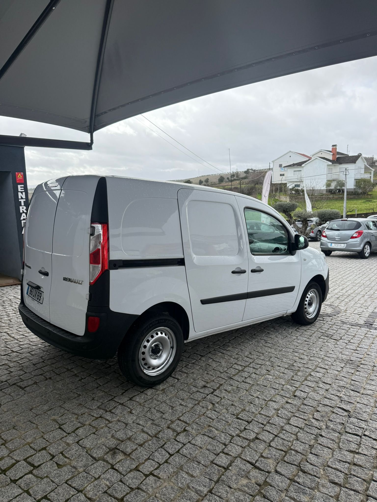 
								kangoo 2018 completo									