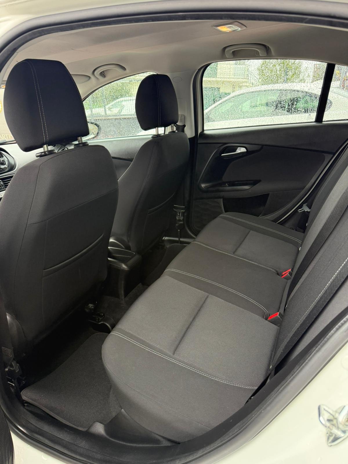 
								FIAT TIPO 2016 completo									