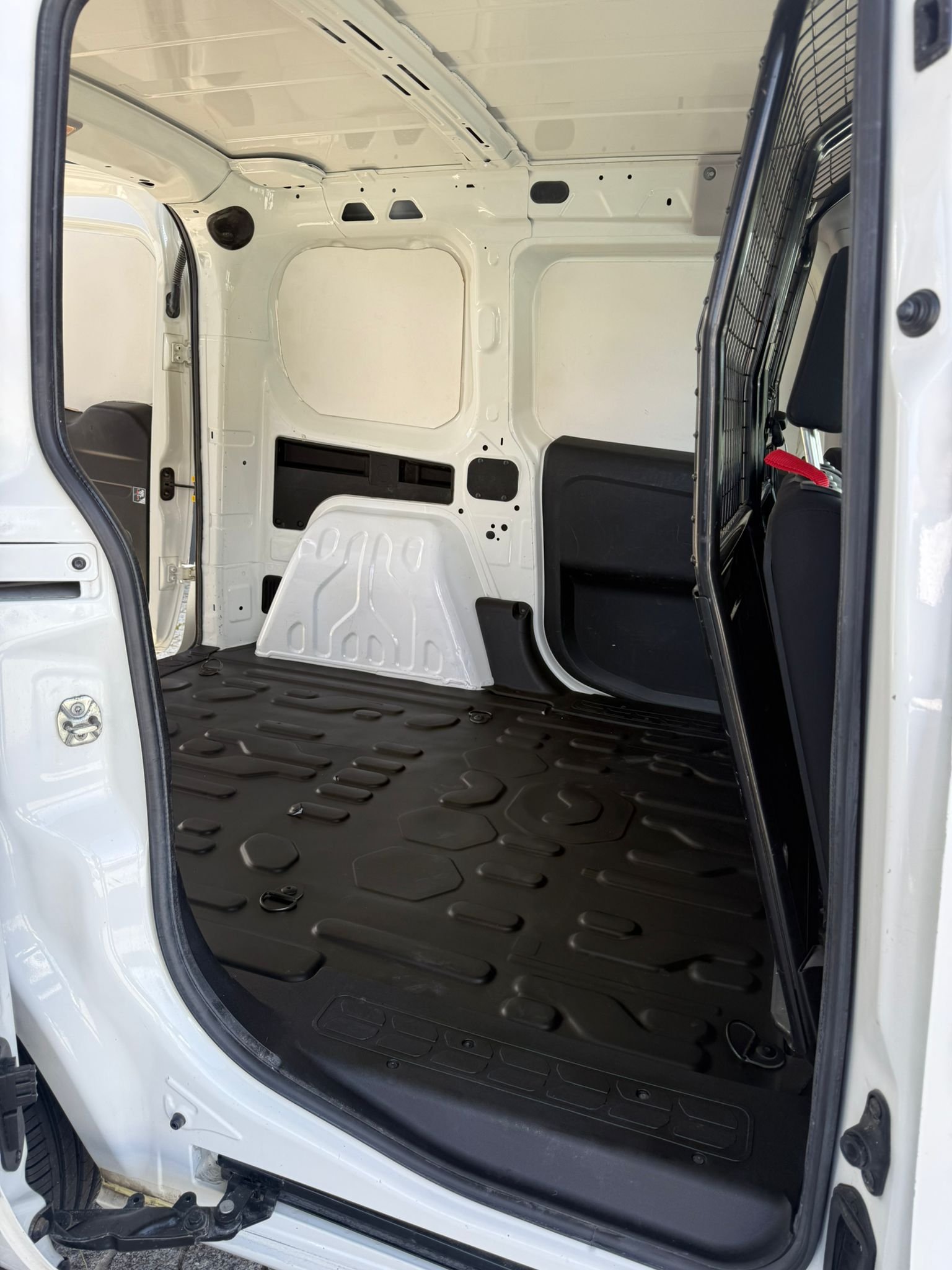 
								FIAT DOBLO 2017 completo									