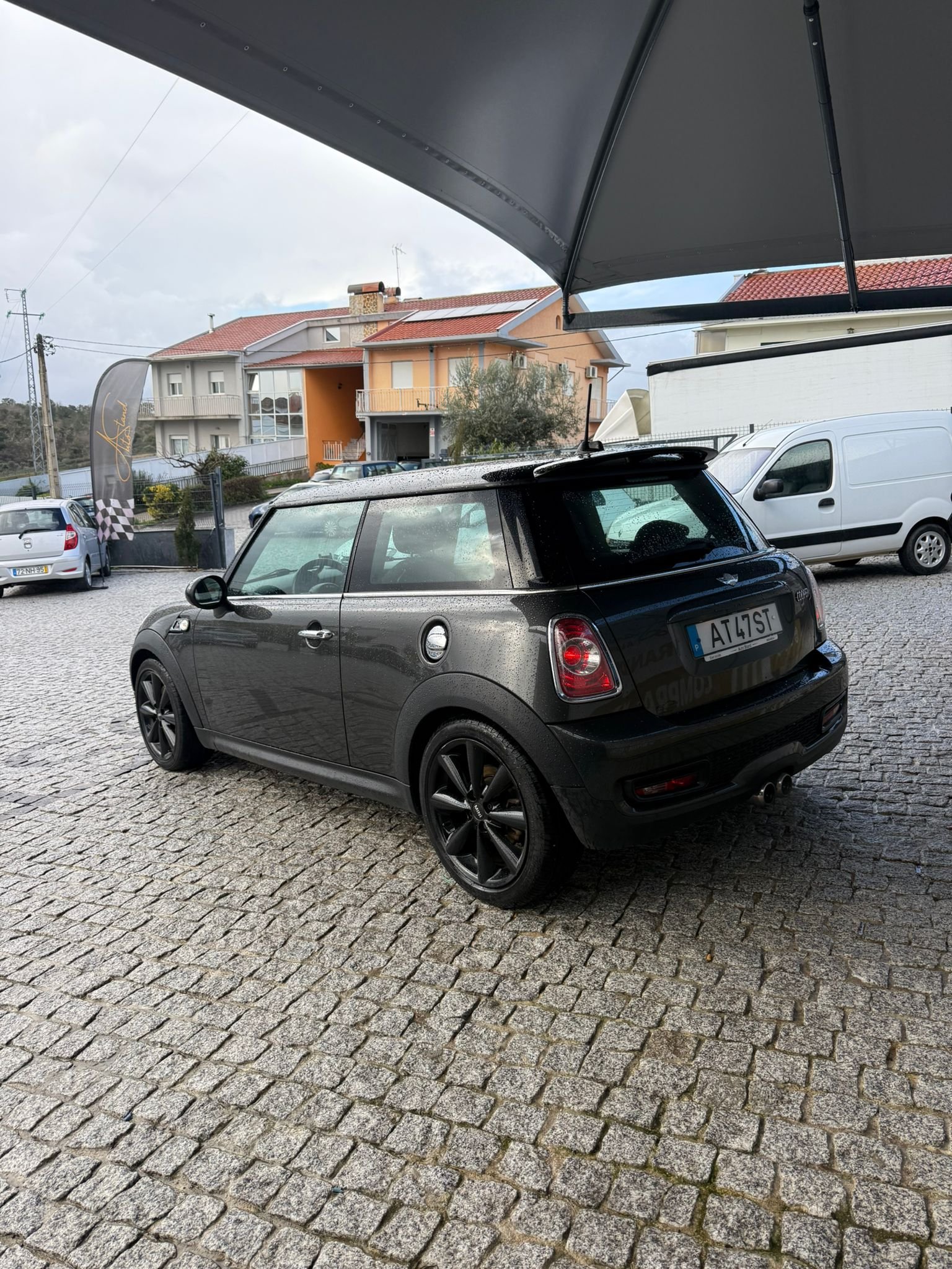 
								MINI COOPER S completo									