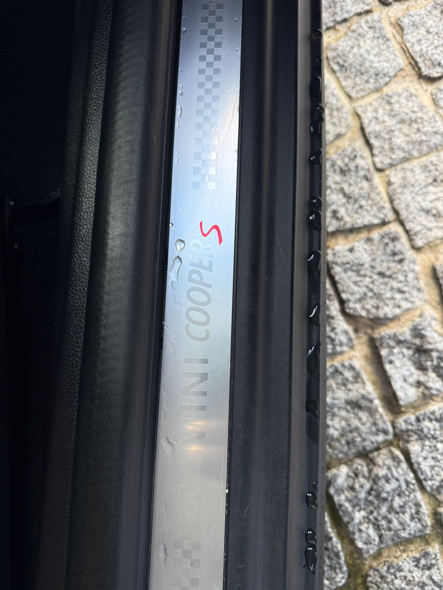 
								MINI COOPER S completo									