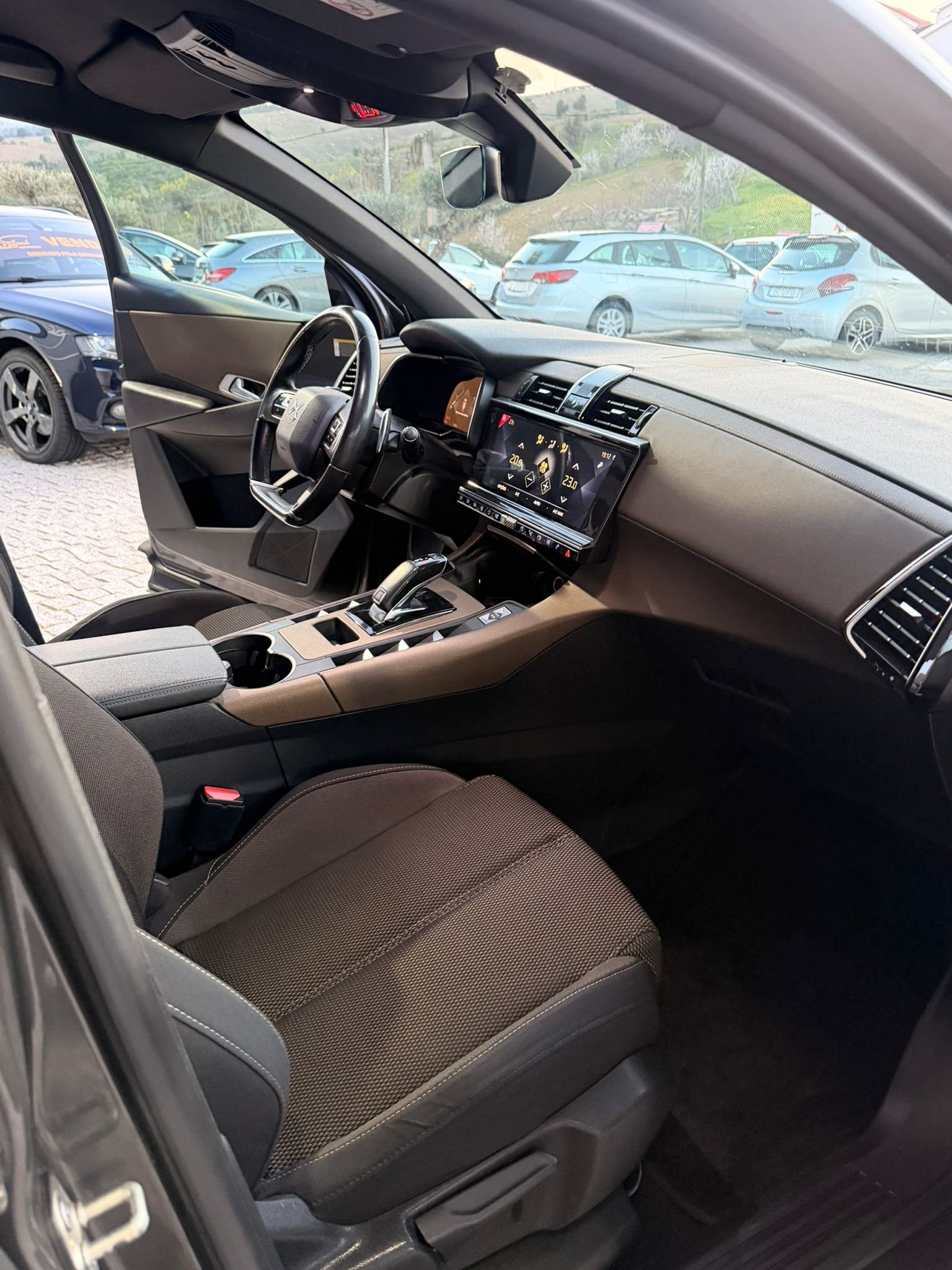 
								DS7 CROSSBACK 2018 completo									