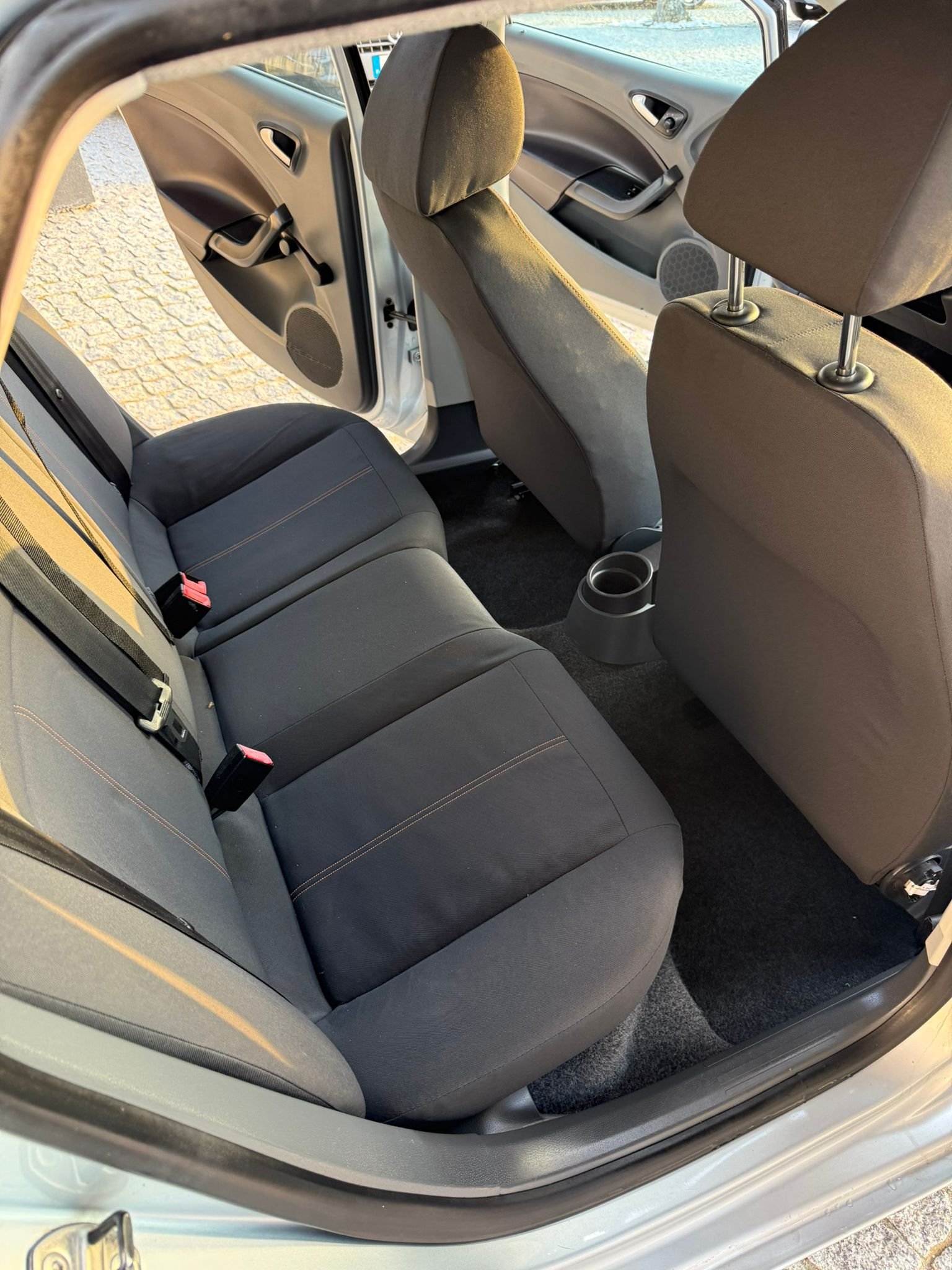 
								SEAT IBIZA 6J 2011 completo									