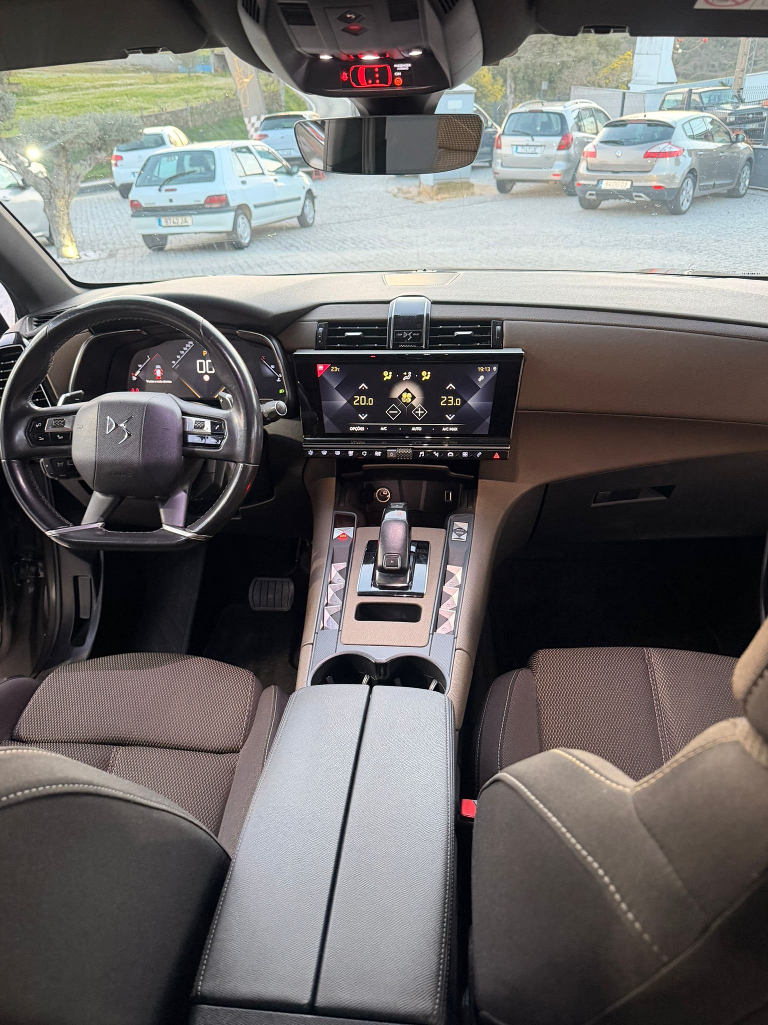 
								DS7 CROSSBACK 2018 completo									