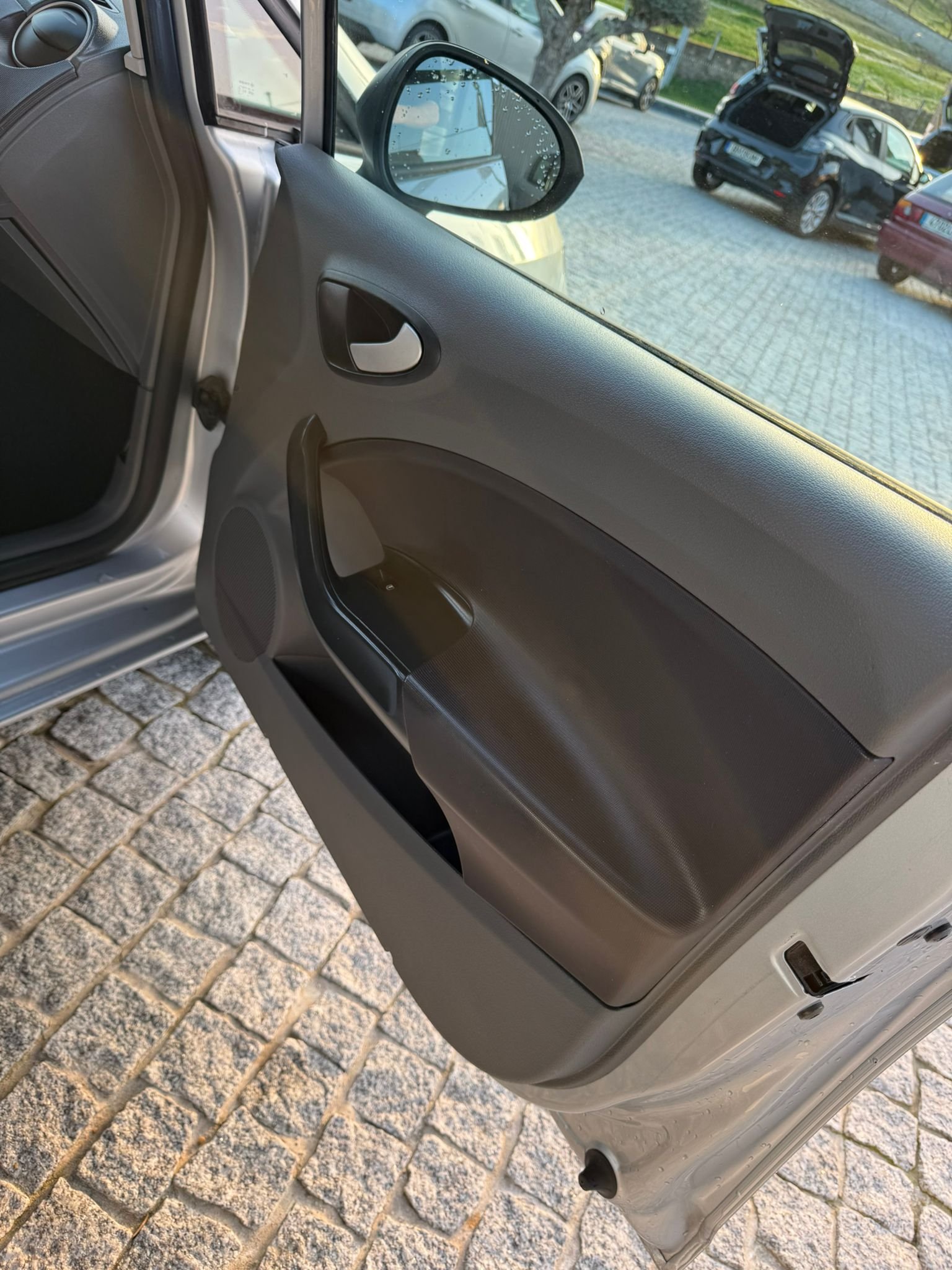 
								SEAT IBIZA 6J 2011 completo									