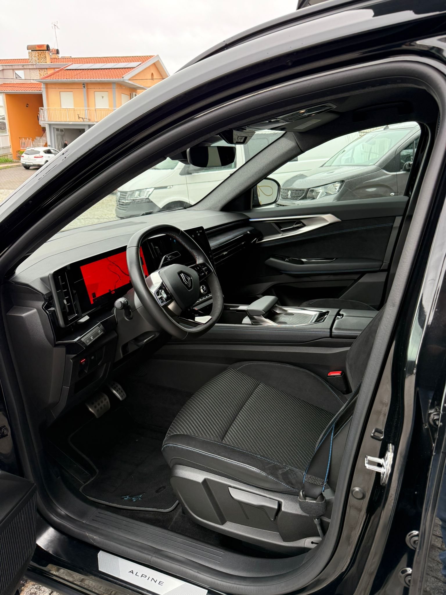 
								RENAULT AUSTRAL 2023 completo									