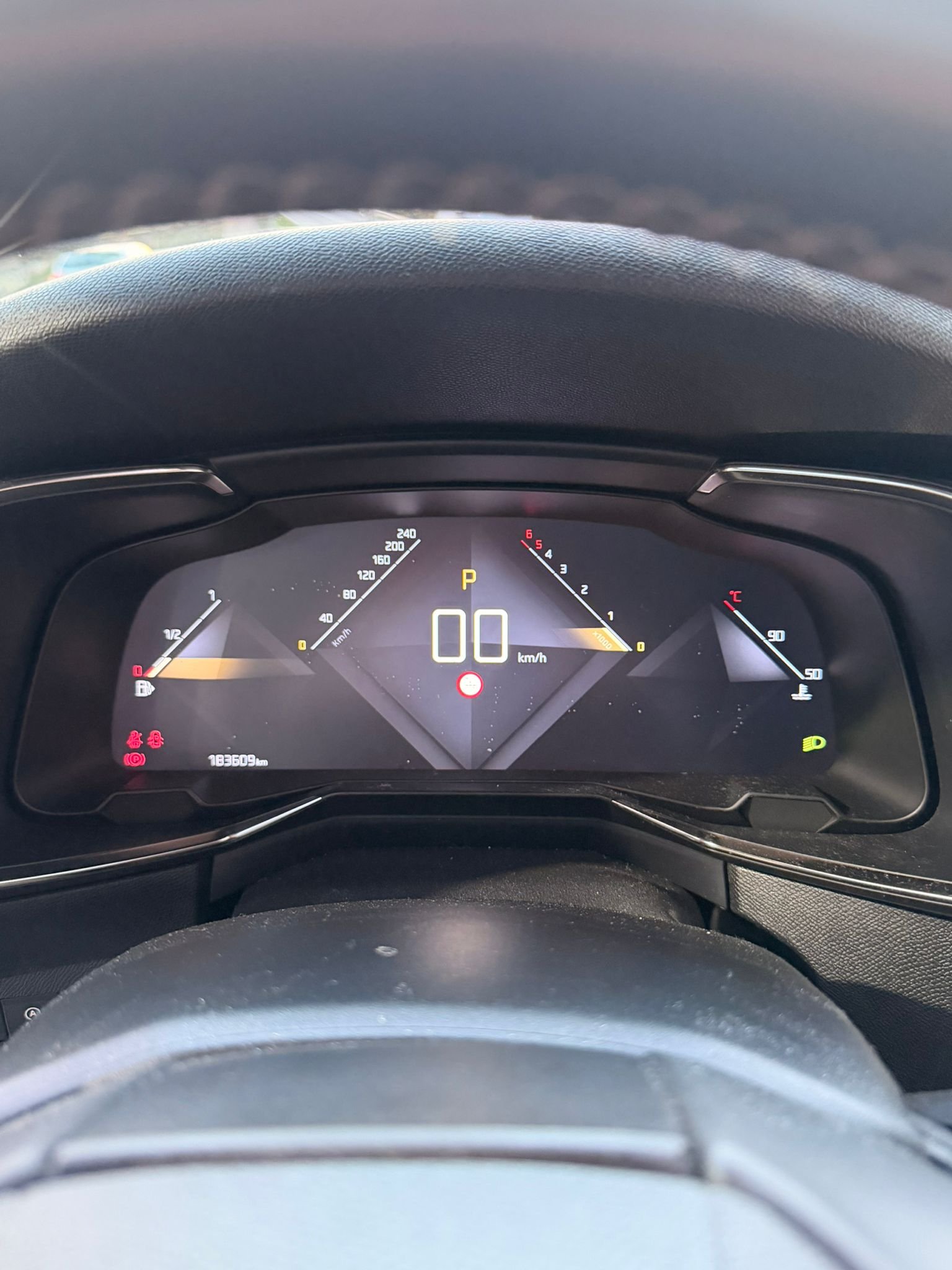 
								DS7 CROSSBACK 2018 completo									