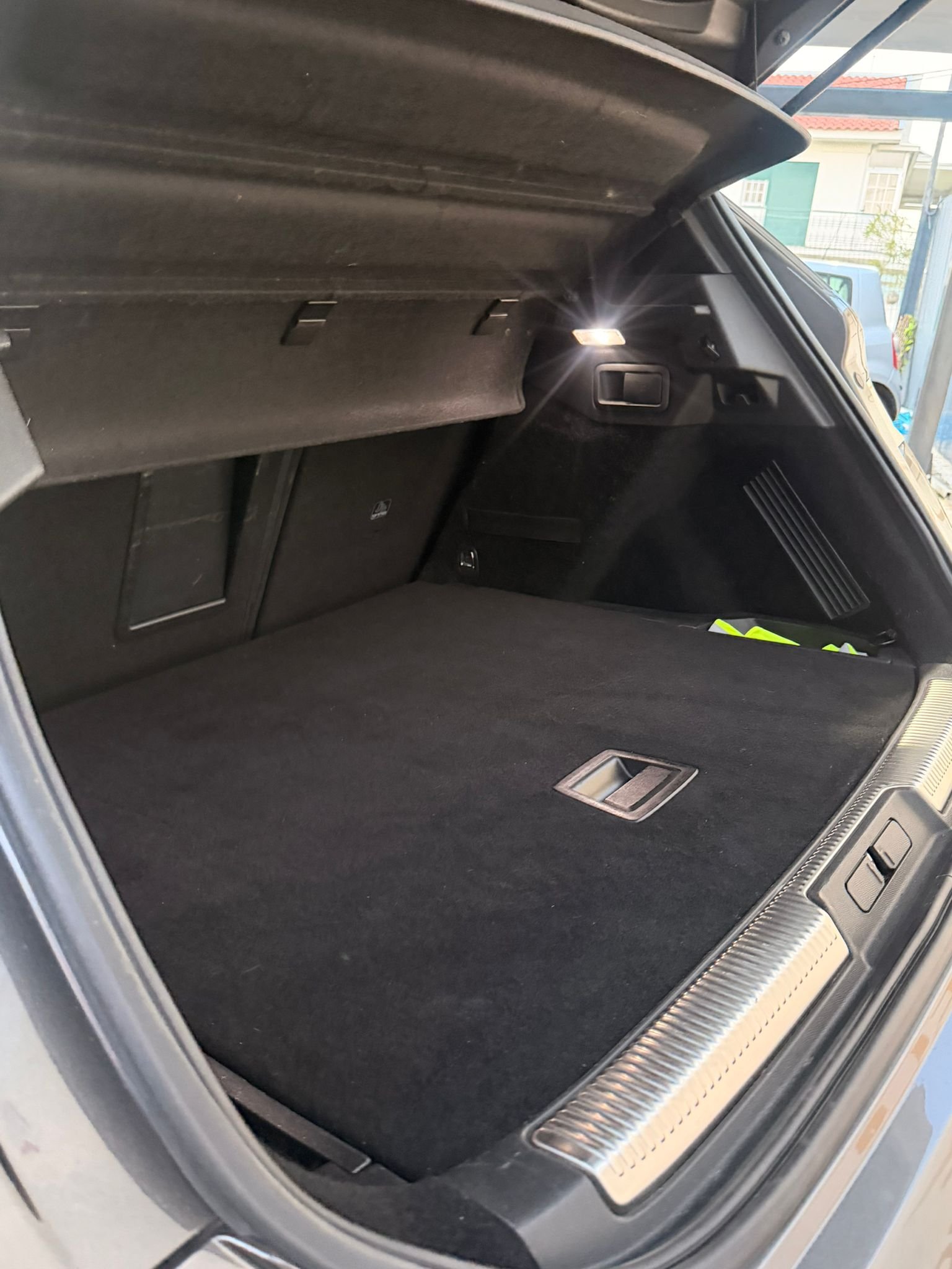 
								DS7 CROSSBACK 2018 completo									