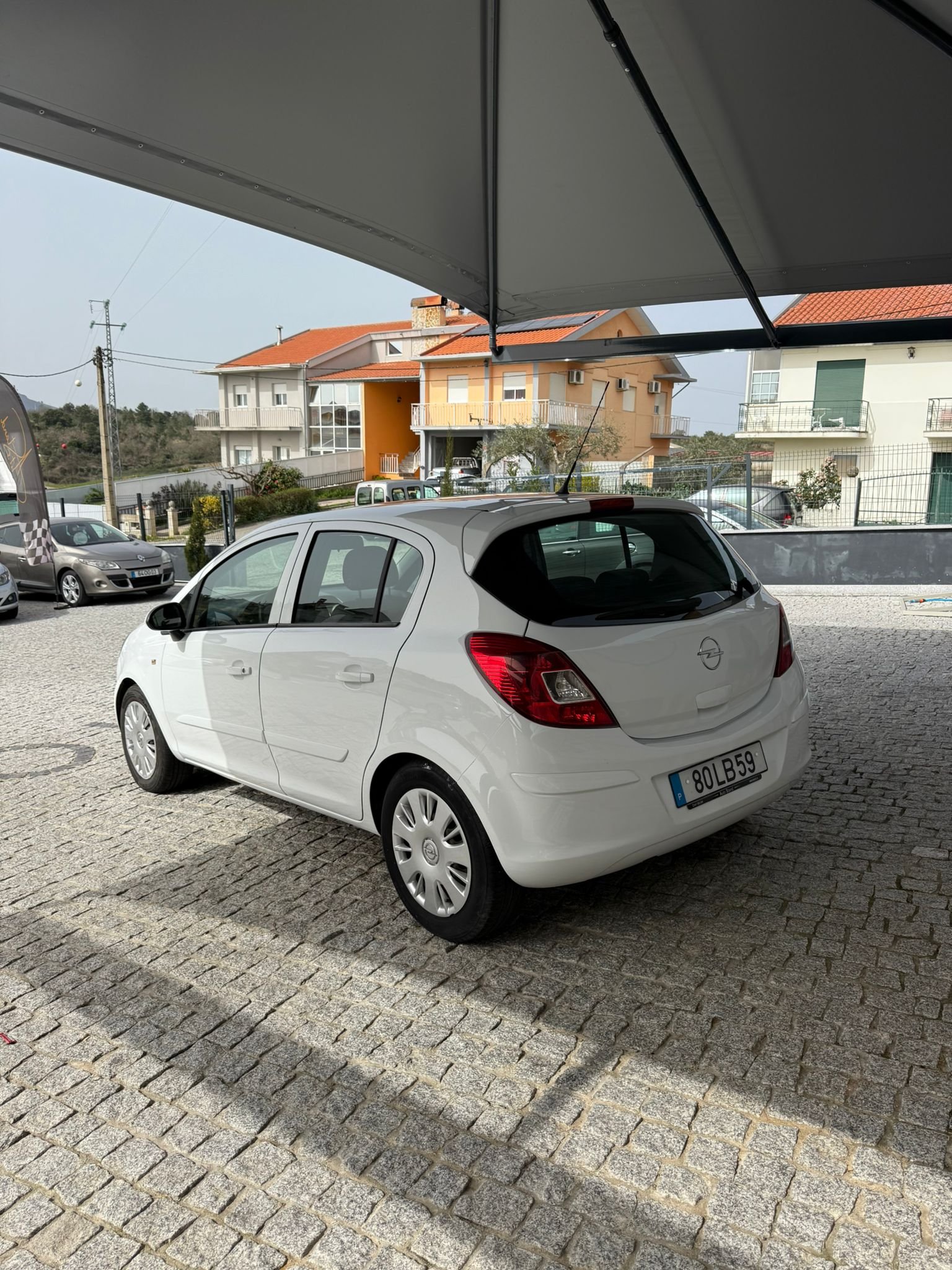 
								OPEL CORSA D completo									