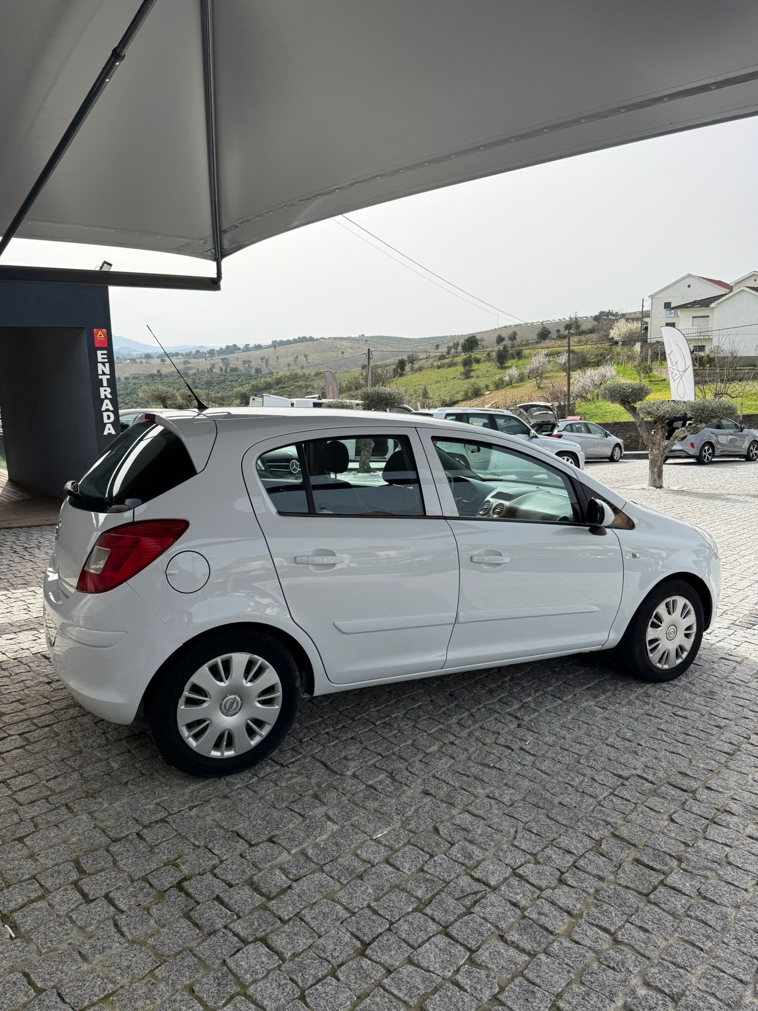 
								OPEL CORSA D completo									