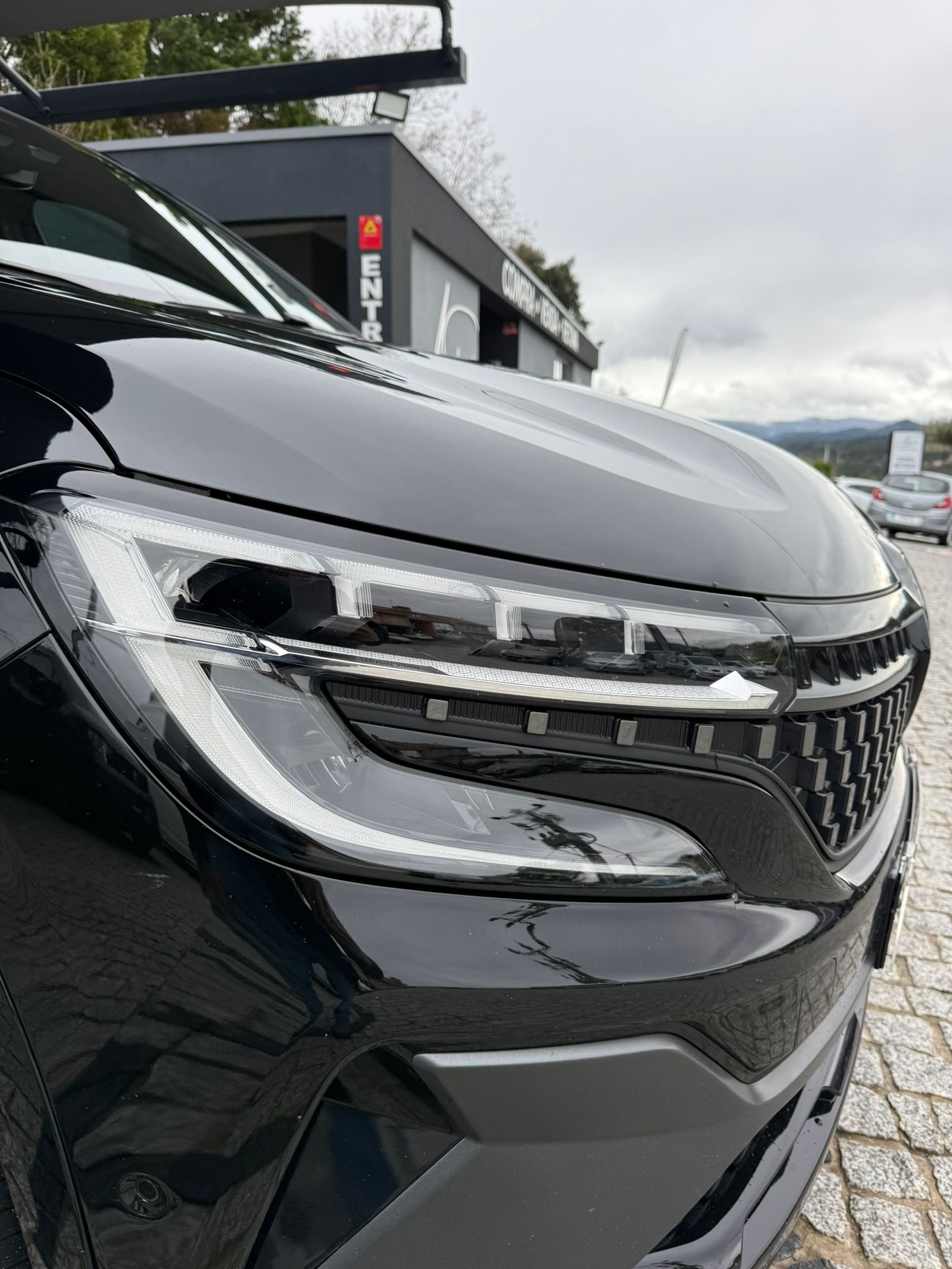 
								RENAULT AUSTRAL 2023 completo									