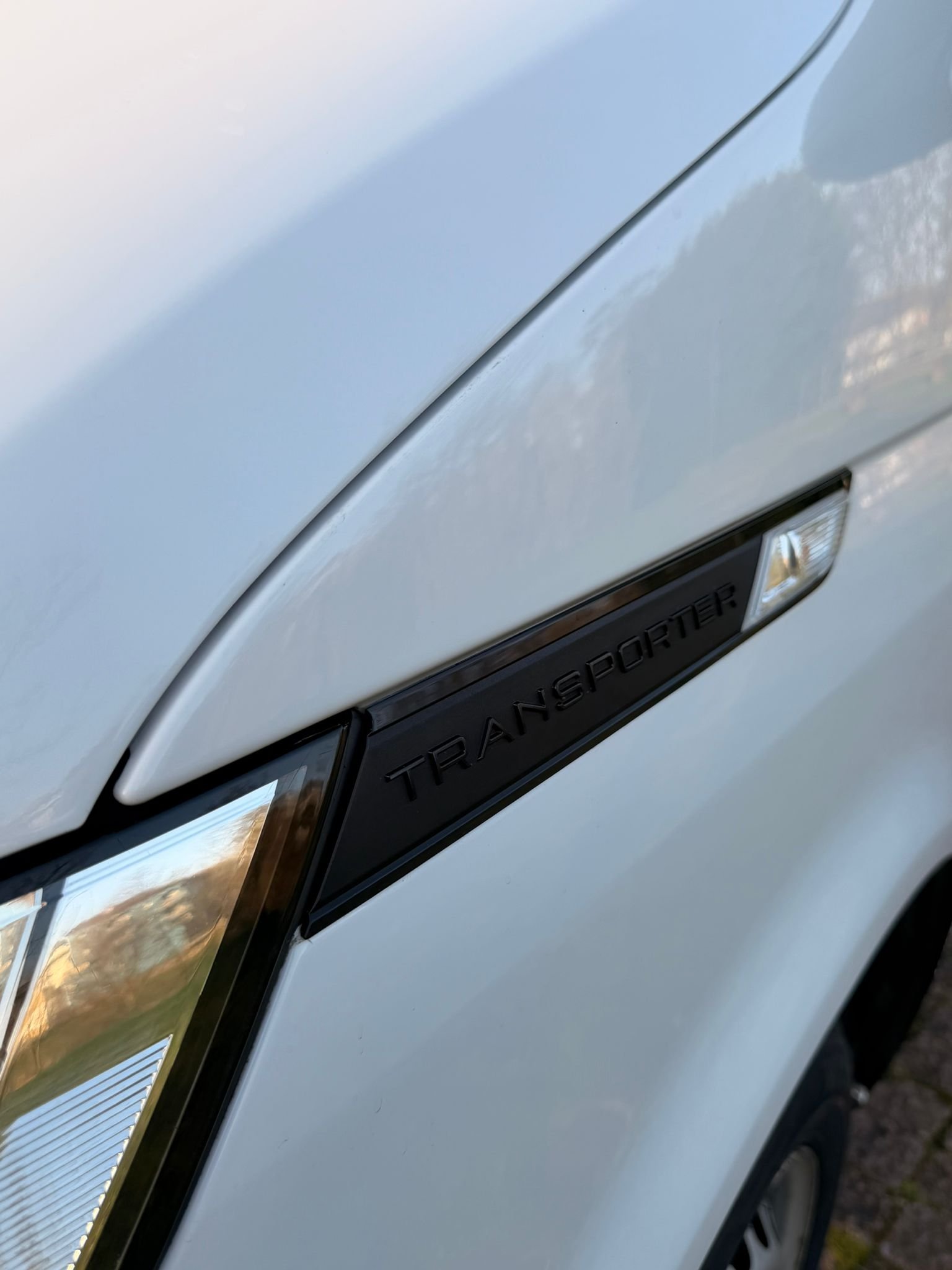 
								VW TRANSPORTER 6 LUGARES 2020 completo									