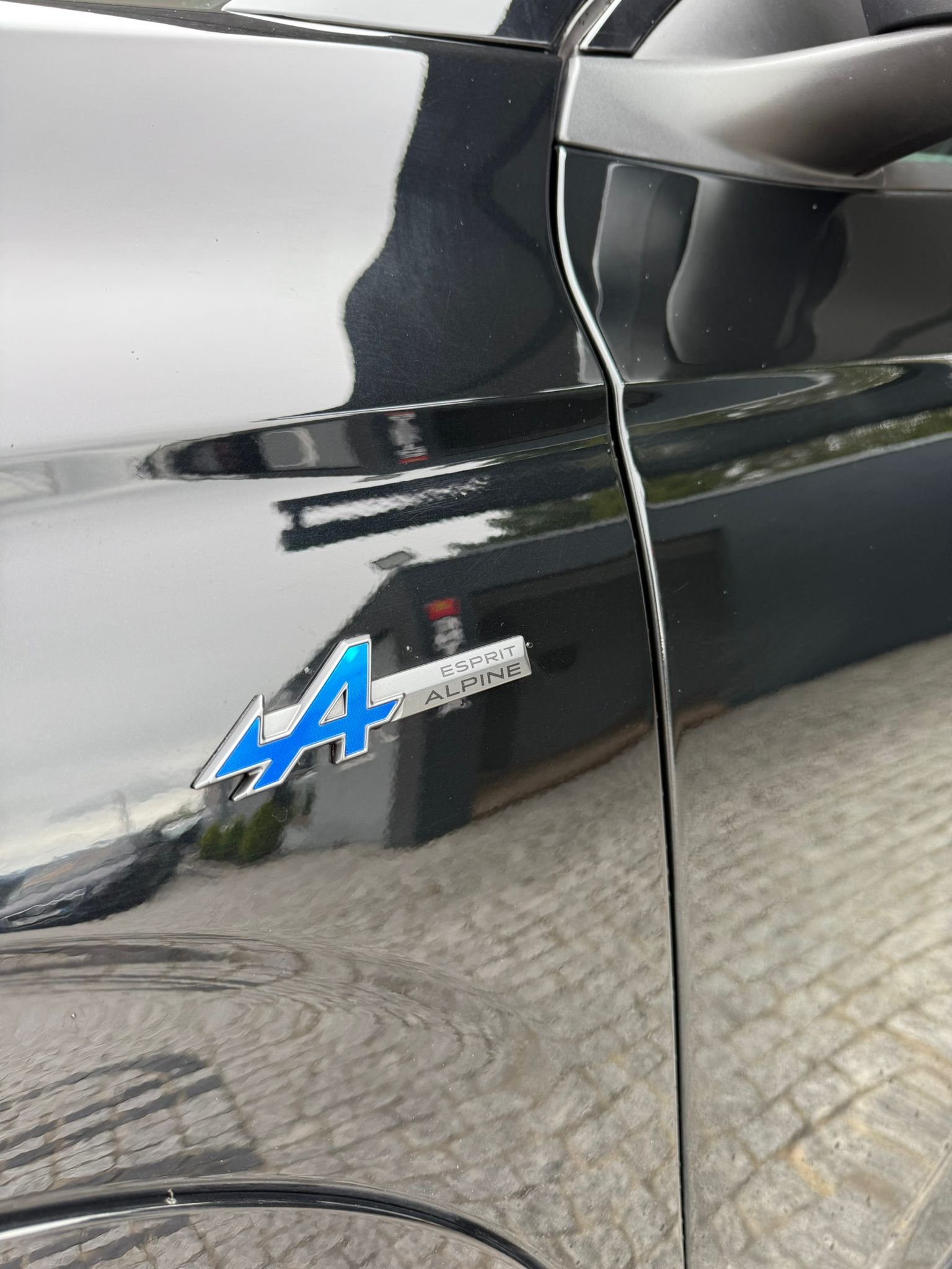 
								RENAULT AUSTRAL 2023 completo									