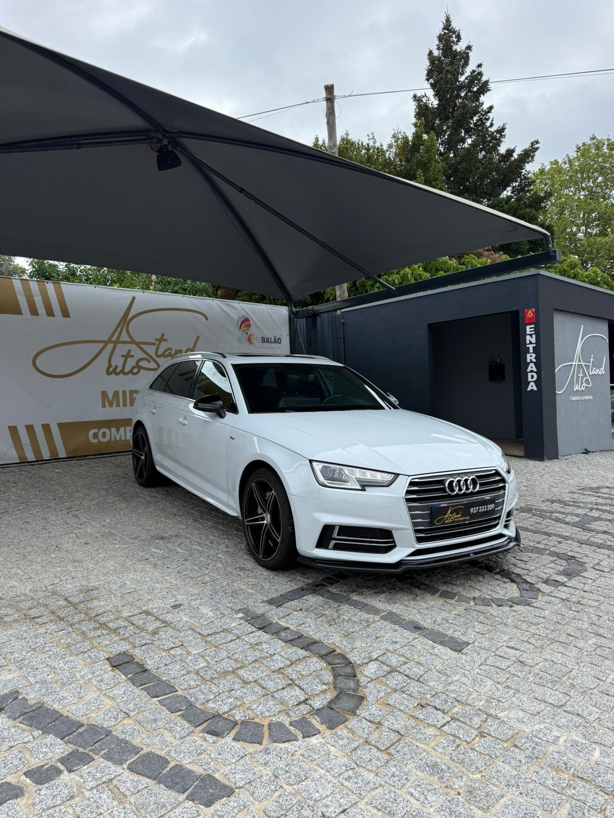 AUDI A4 2016