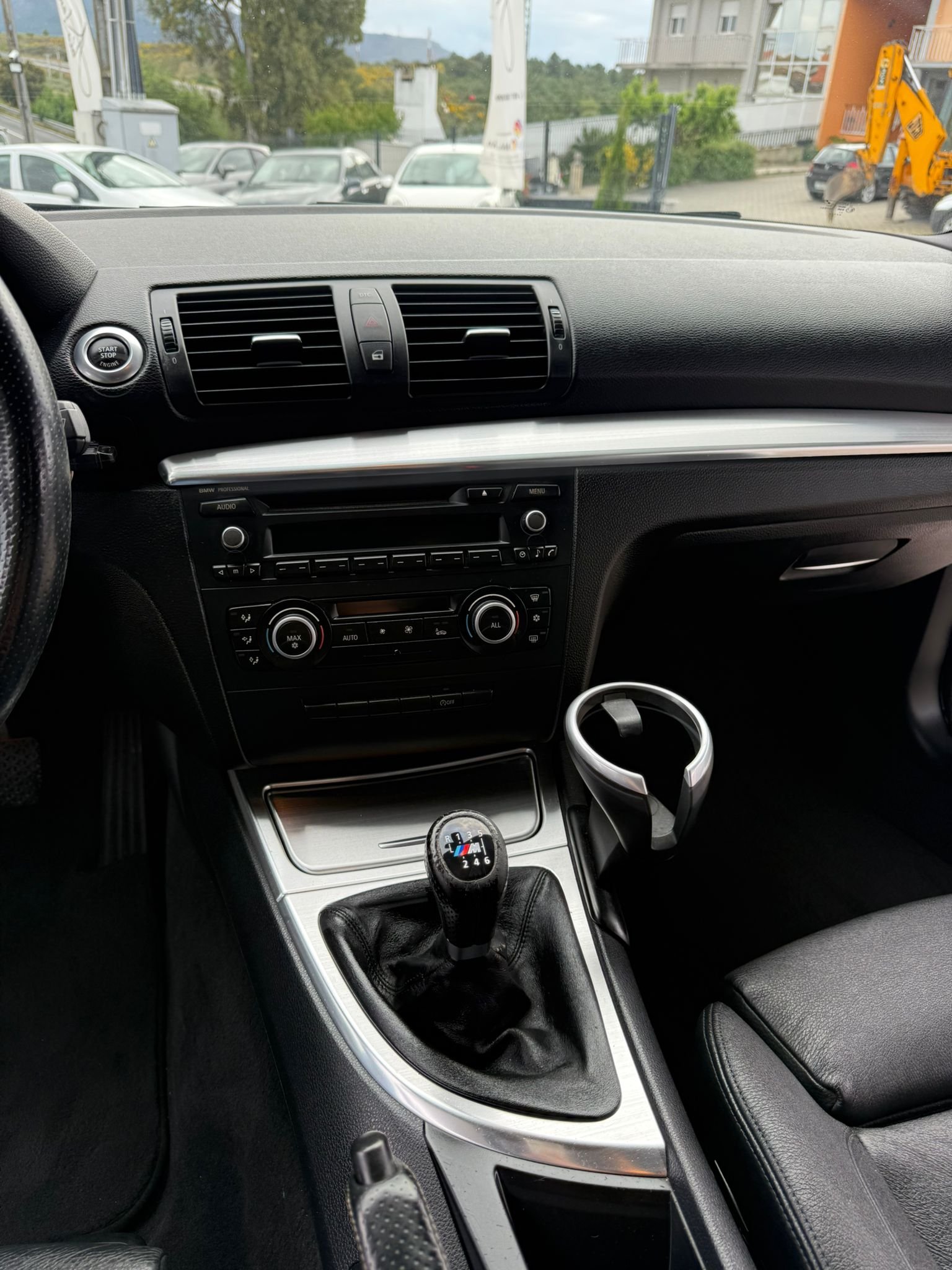 
								BMW 123D 2013 completo									