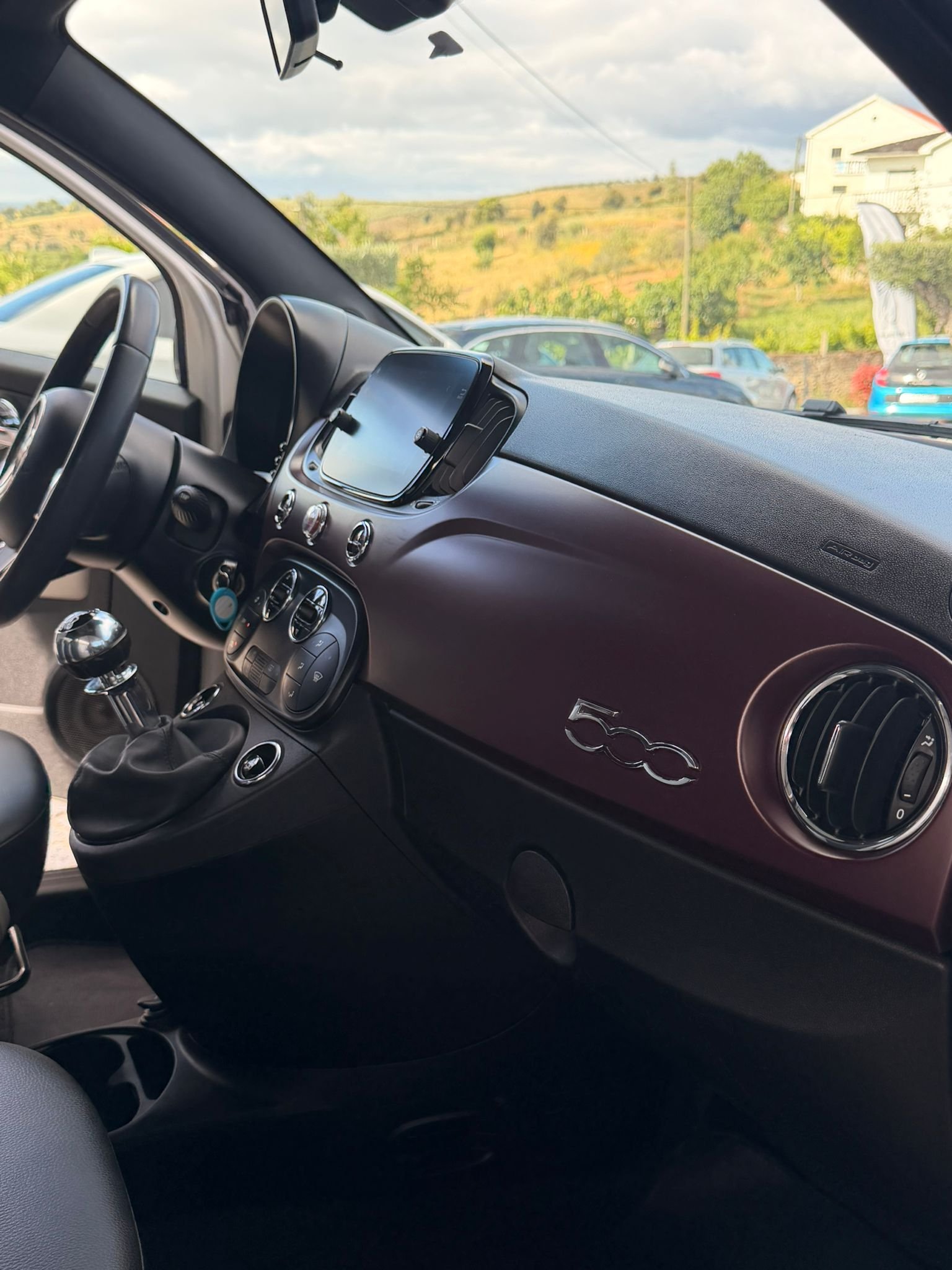 
								FIAT 500 HYBRID 2020 completo									