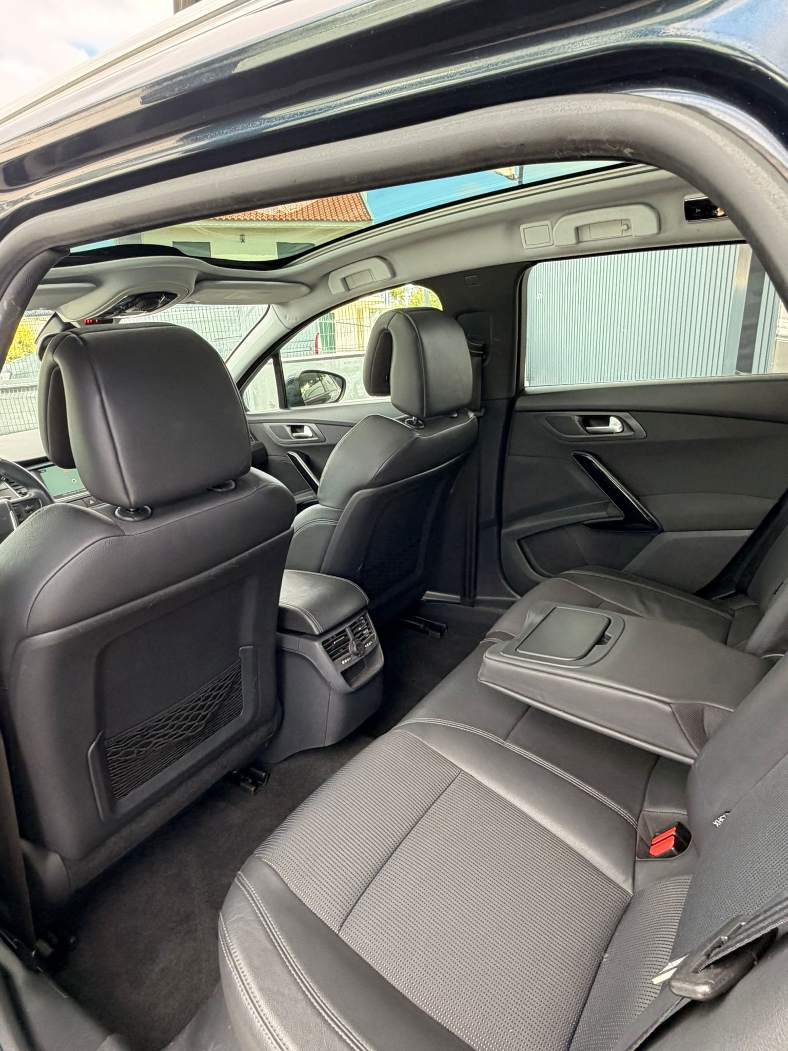 
								PEUGEOT 508 SW 2013 completo									