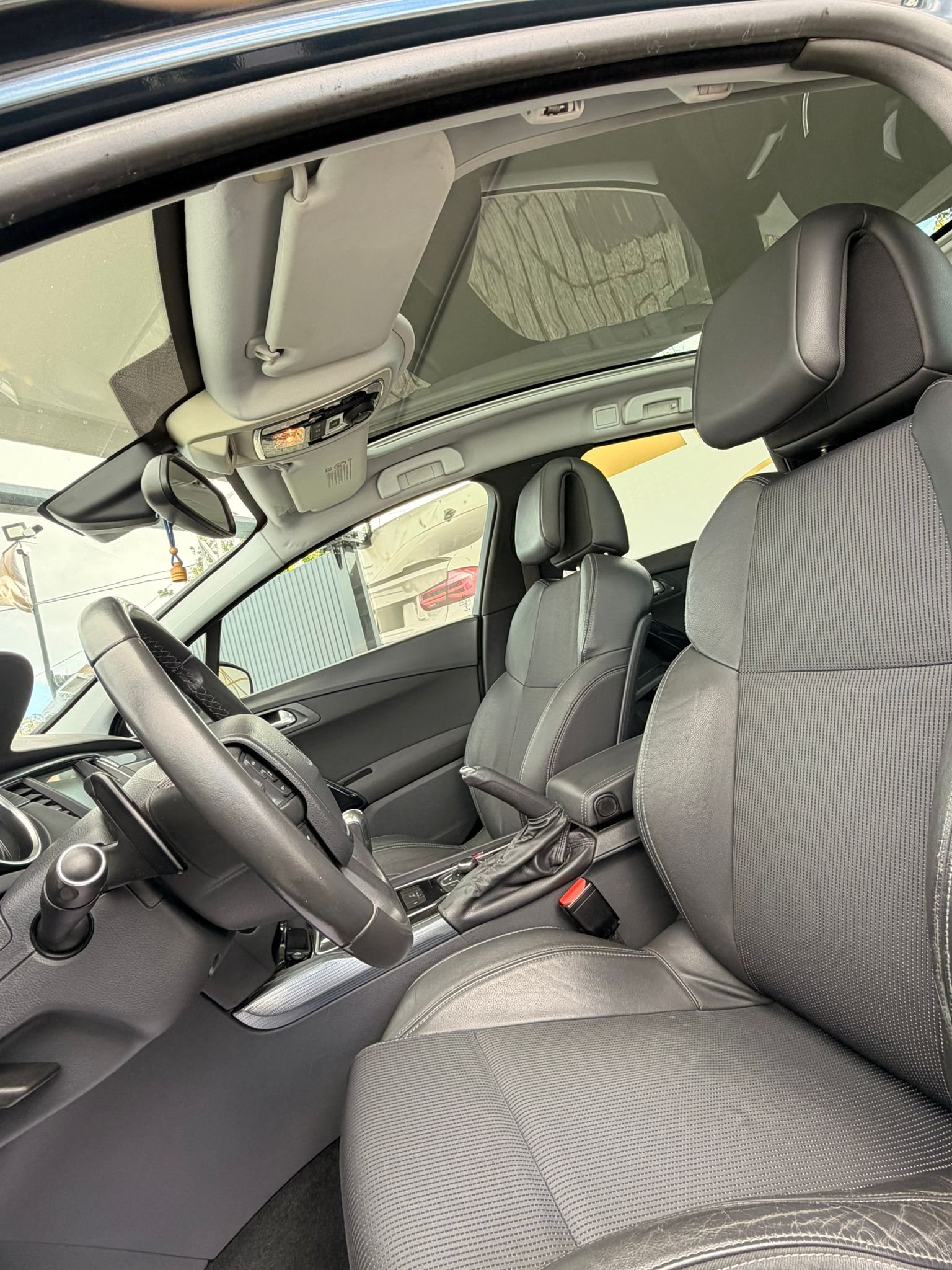 
								PEUGEOT 508 SW 2013 completo									