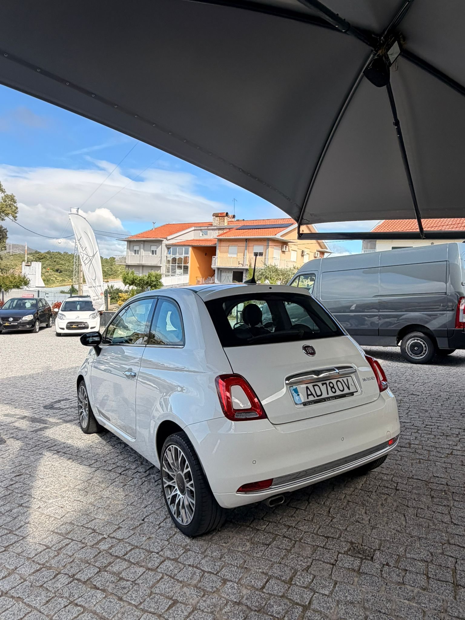 
								FIAT 500 HYBRID 2020 completo									